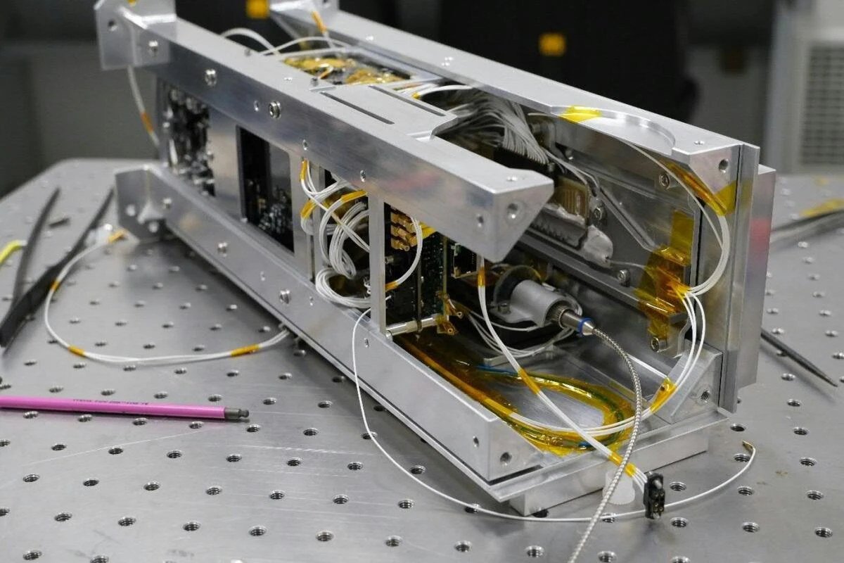 Das Innenleben des Quantencomputers während der Montage