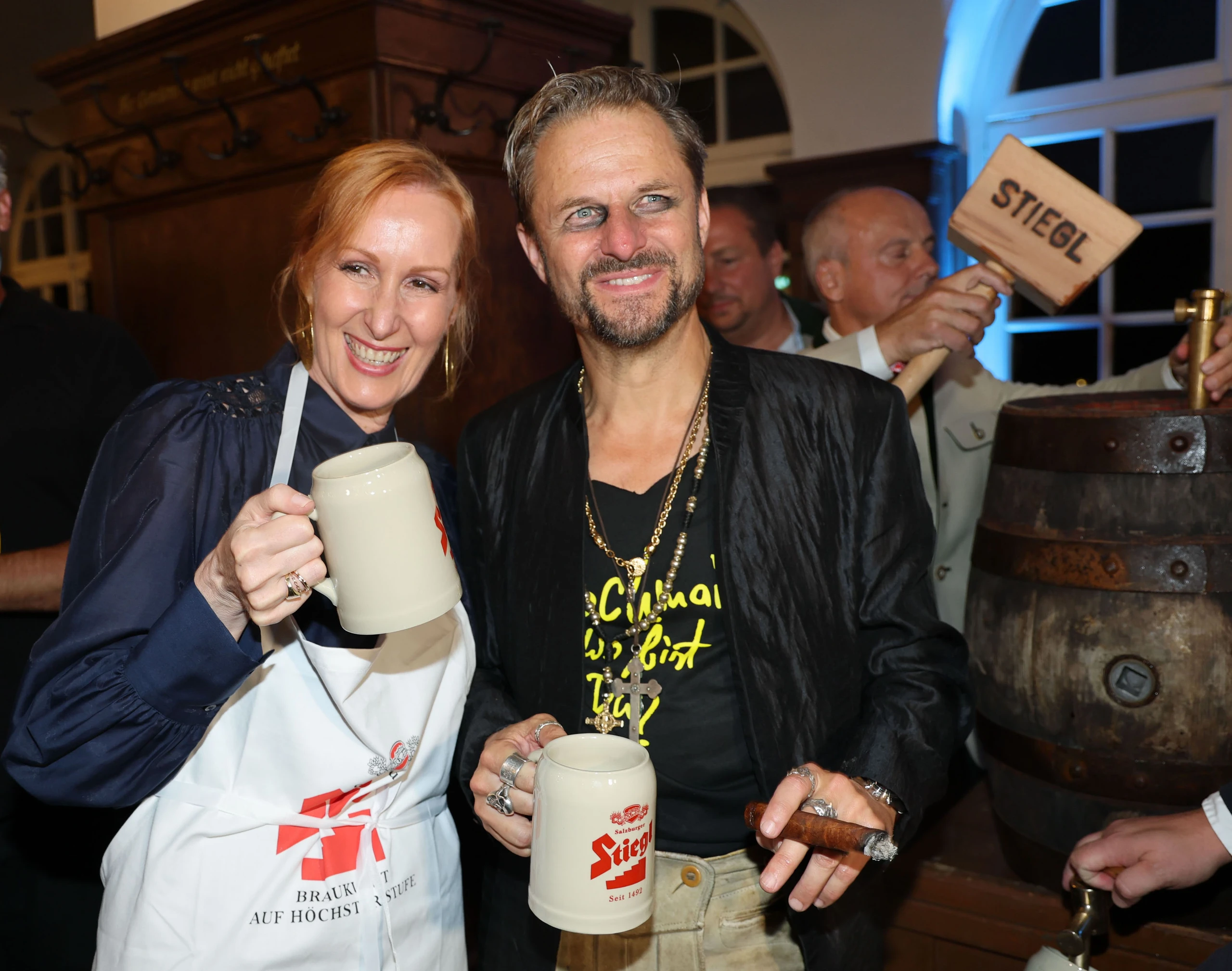Rauschendes Fest für Jedermann: Premierenfeier im Stiegl-Keller als gelungener Auftakt der Festspiel-Saison