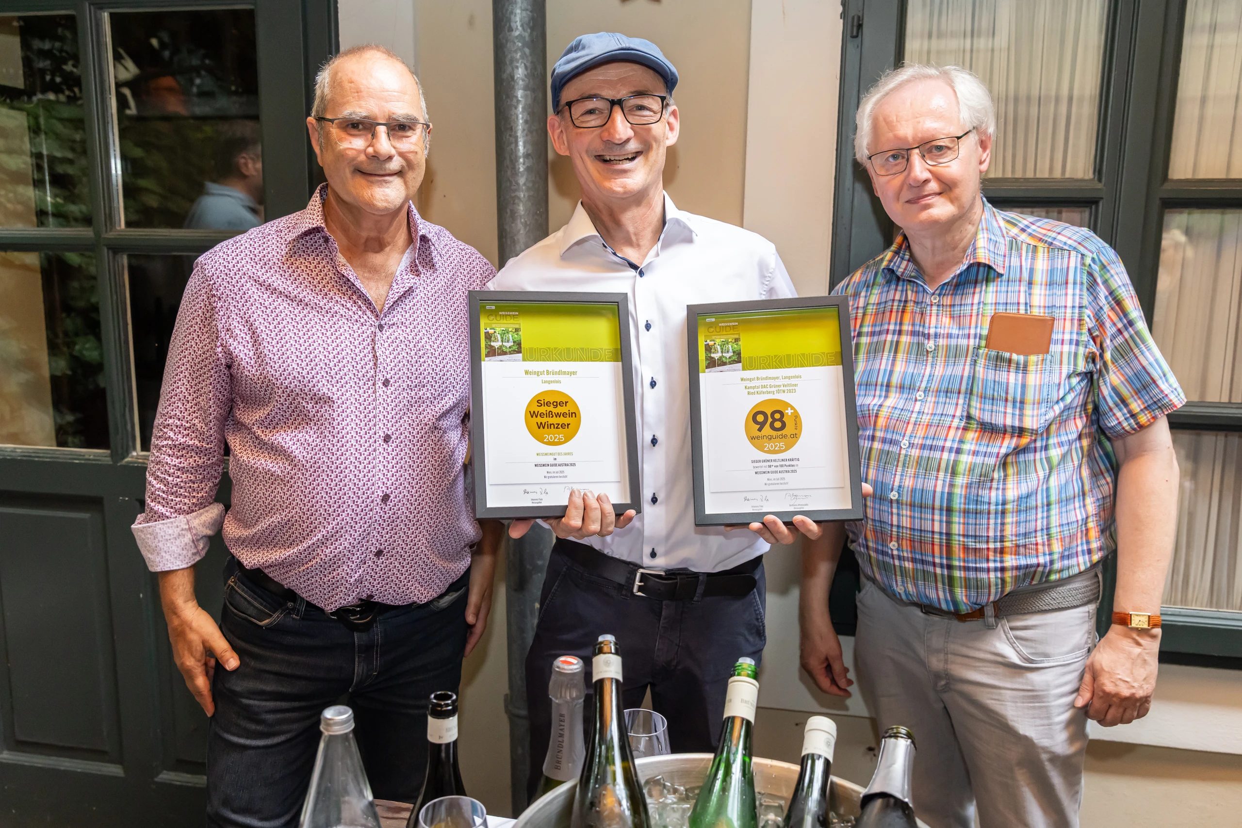 Weißwein Guide Austria 2025: Die besten Weine des Jahres im Überblick