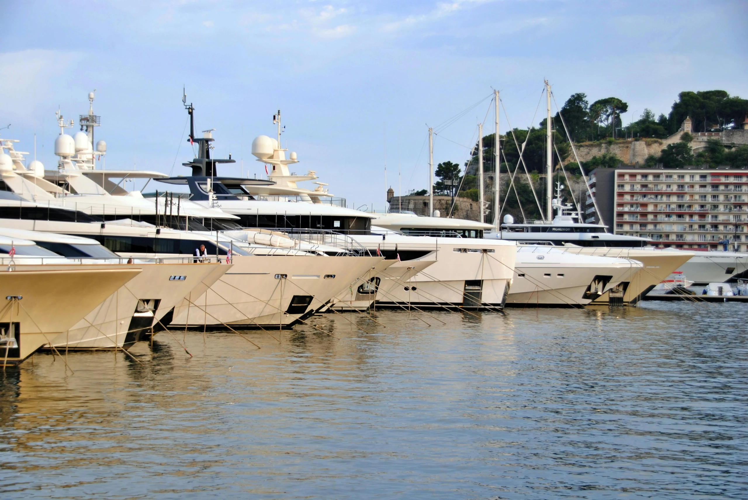 Wirkung statt Yachten: Die neue Generation von Erbinnen und Erben möchte mit ihrem Reichtum Positives bewirken.
