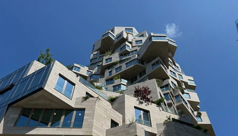 © Beigestellt Blurred image background