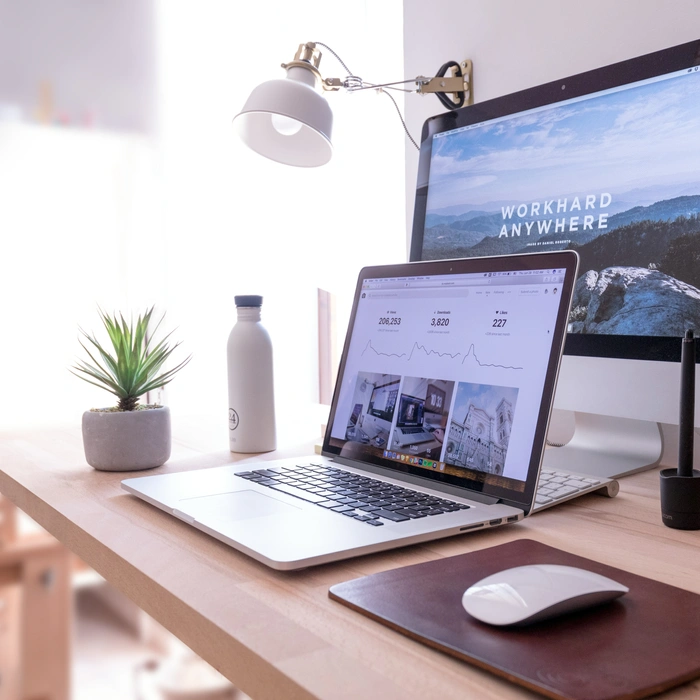 Laptop and Monitor that demonstrate fairu mobile and desktop optimizations