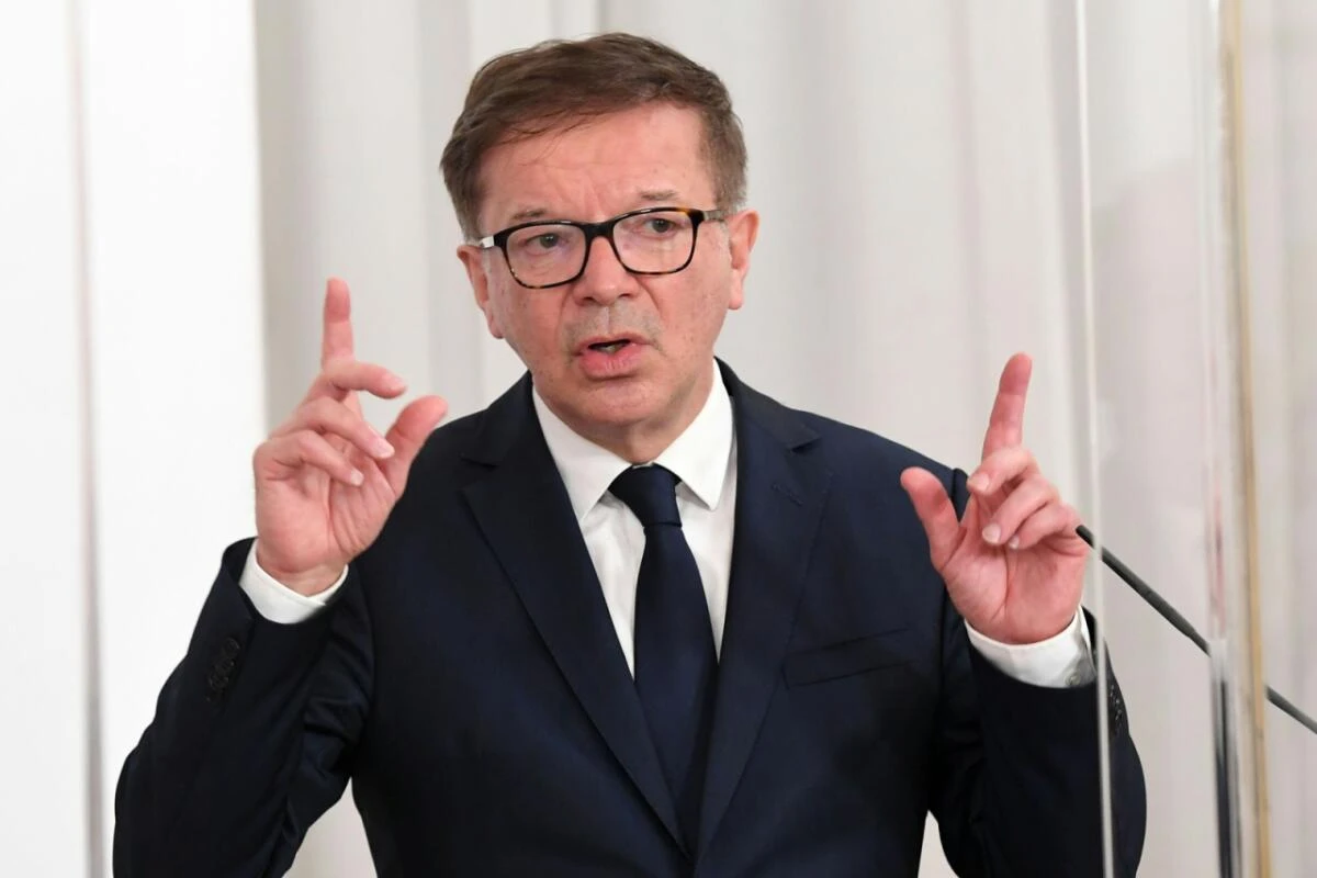 Ex-Gesundheitsminister Anschober fordert mehr Forschung und Versorgung