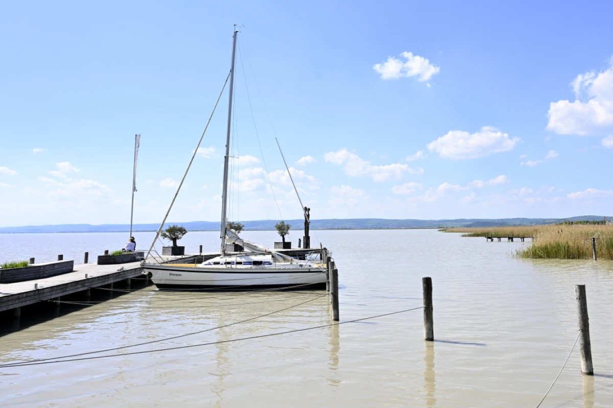 Wasserstand im See liegt nach Niederschlägen über dem Vorjahreswert