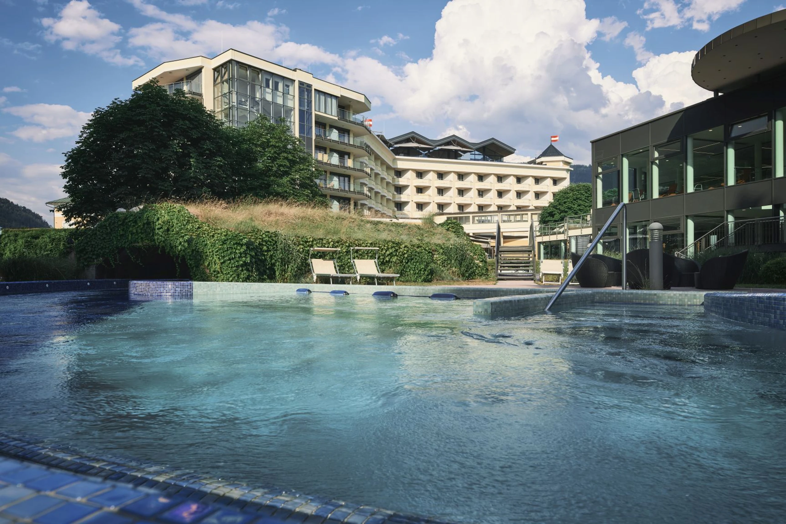 © Eurothermen Blurred image background