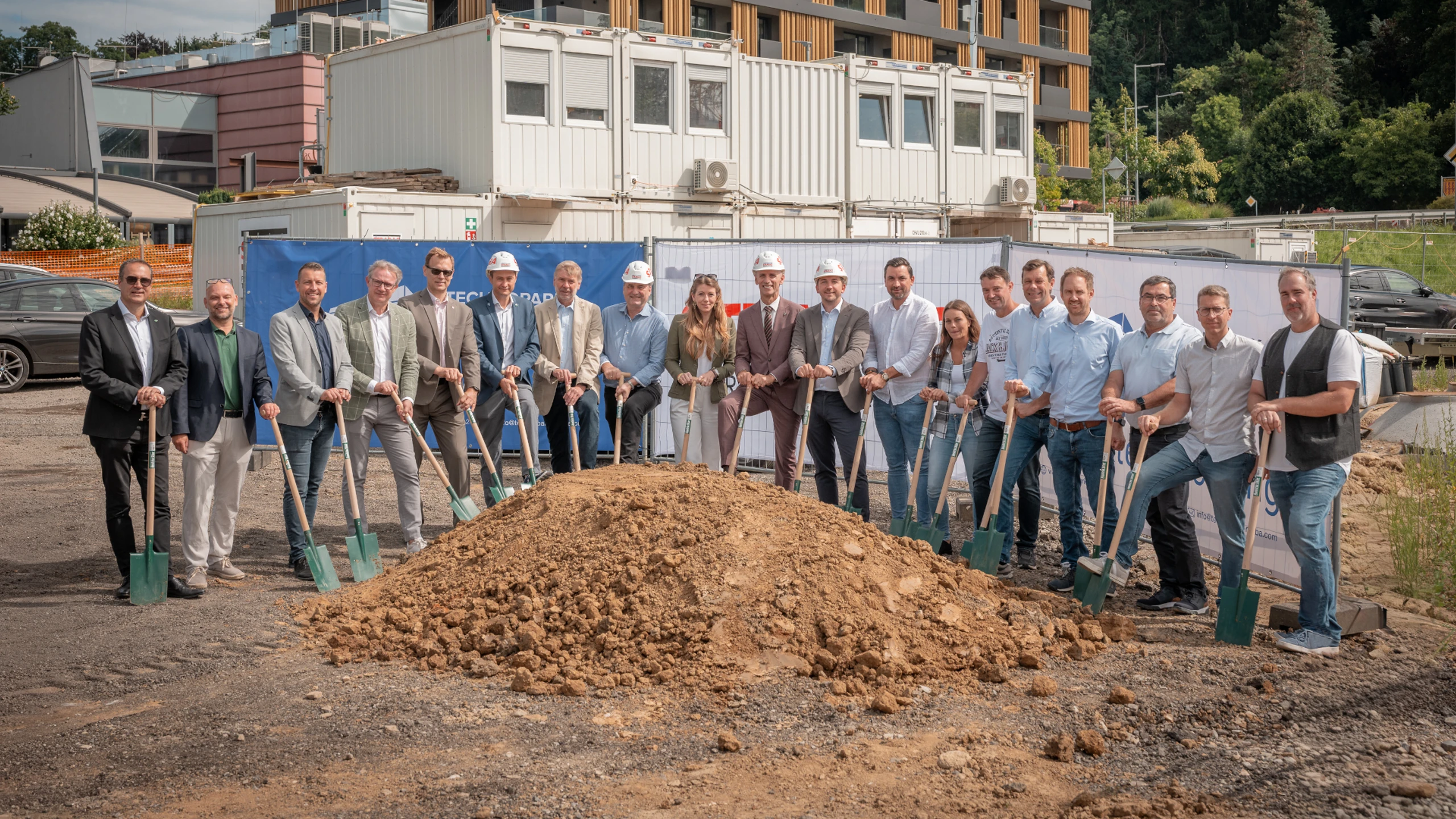 Spatenstich für neues Gewerbeprojekt „My Space Grambach“