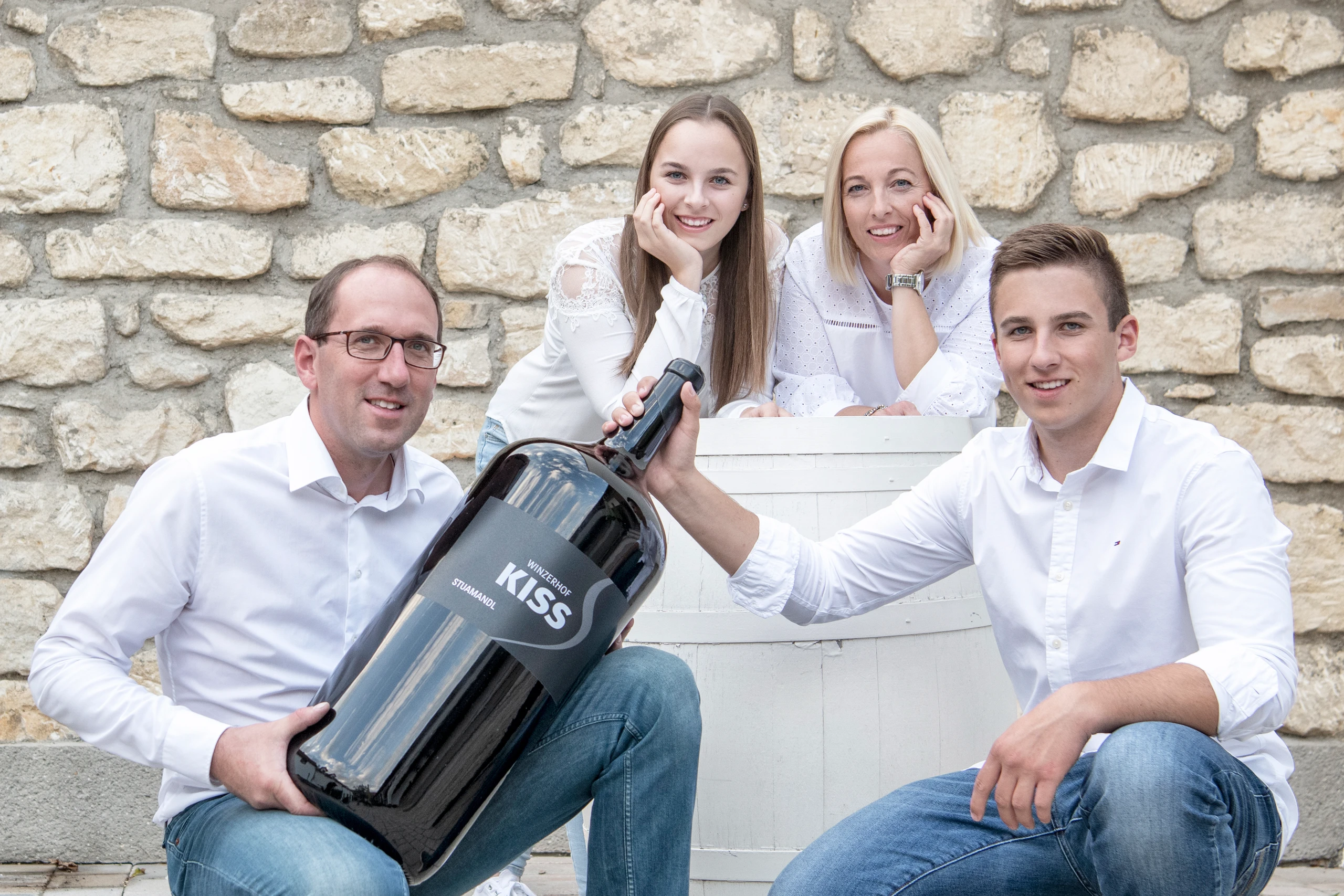 © Beigestellt Blurred image background