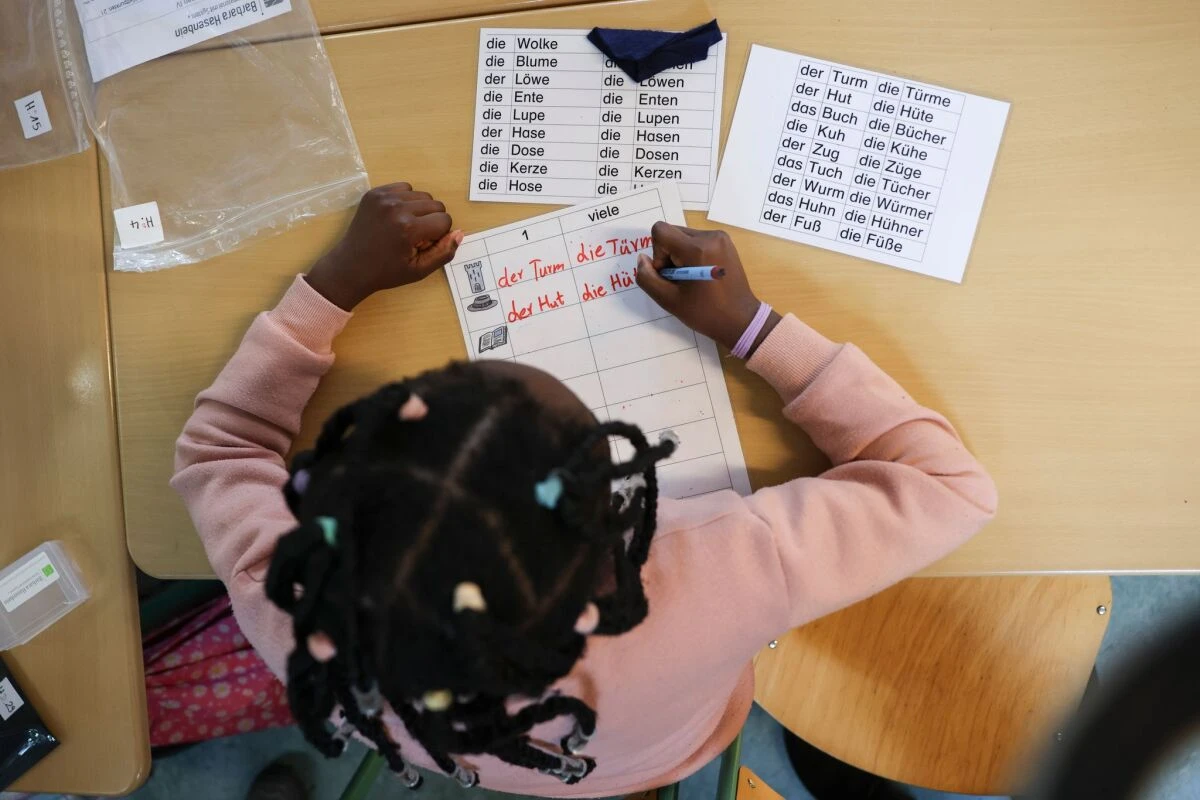 Seit 2022 bietet die Stadt Wien für Kinder und Jugendliche kostenlose Sommerdeutschkurse an