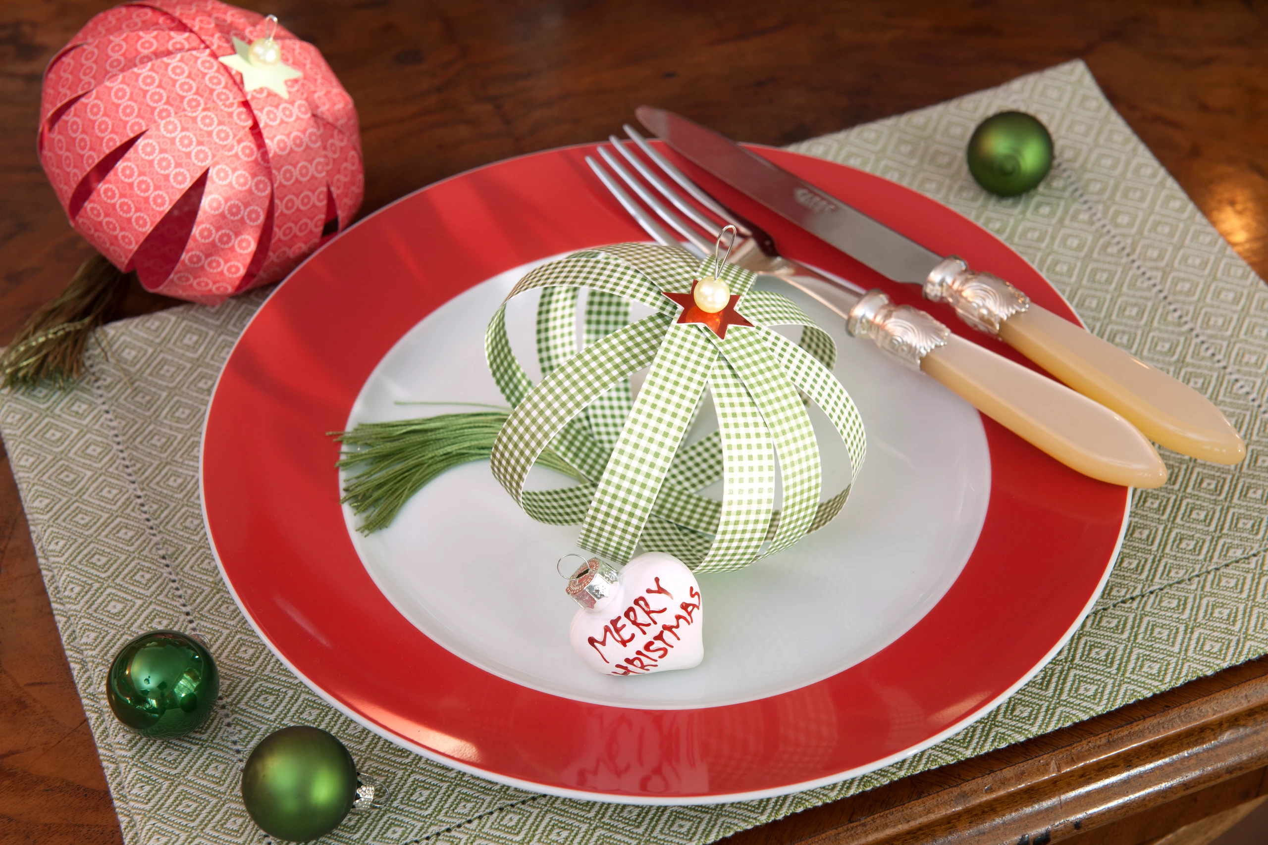 © GUSTO / Ulrike Köb Blurred image background