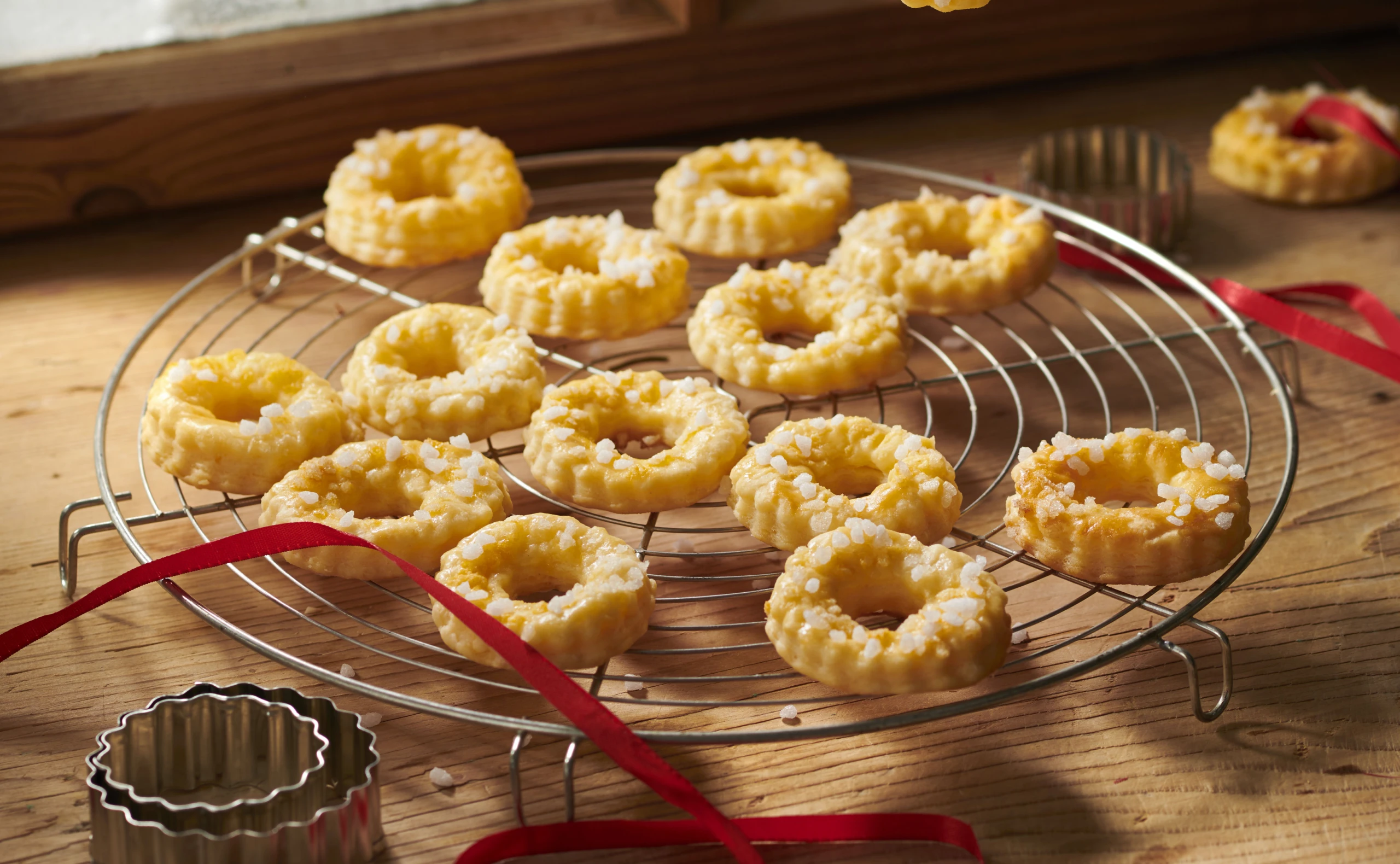 © GUSTO / Barbara Eidler-Ster Blurred image background