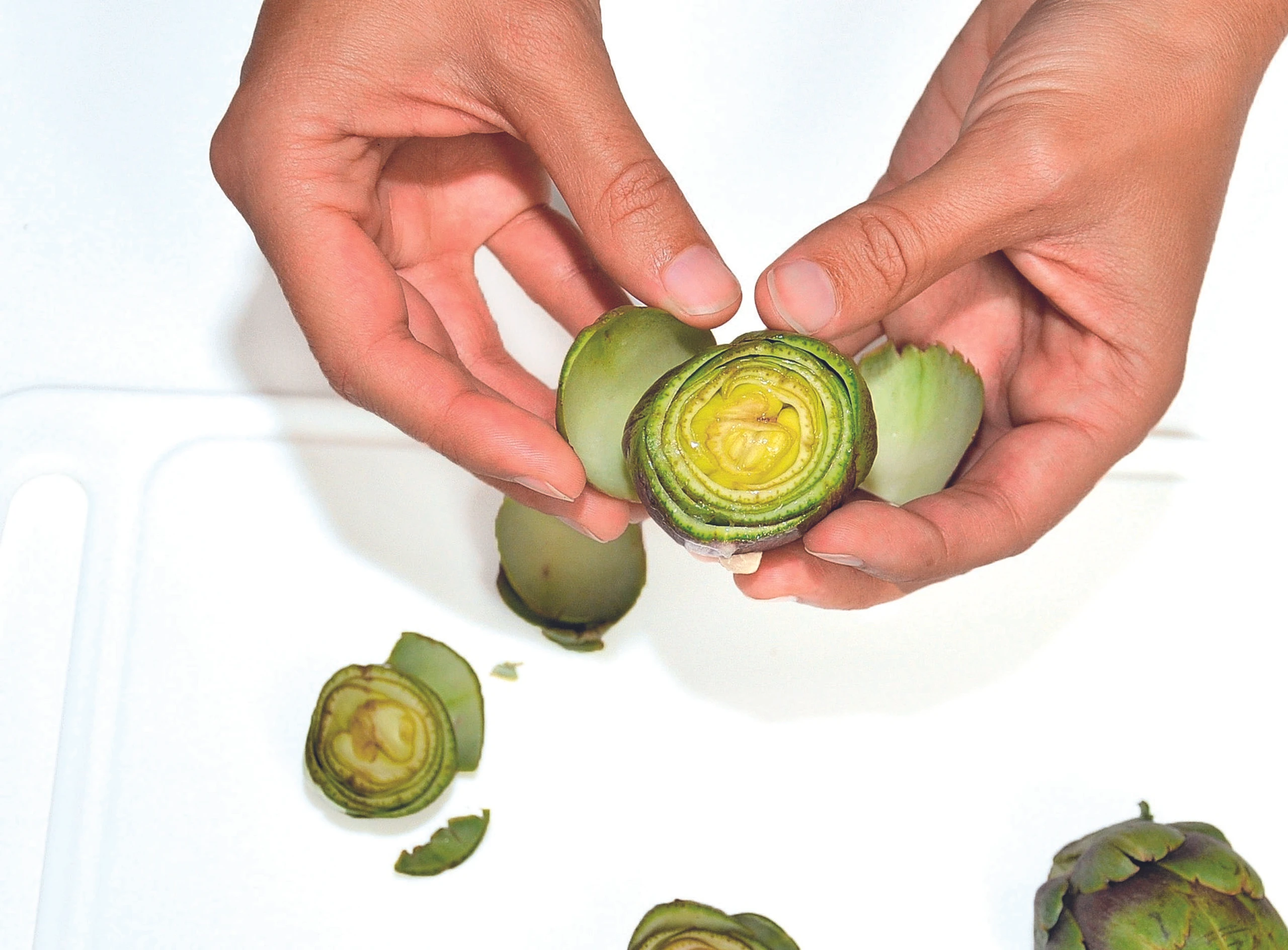 © Gusto Blurred image background