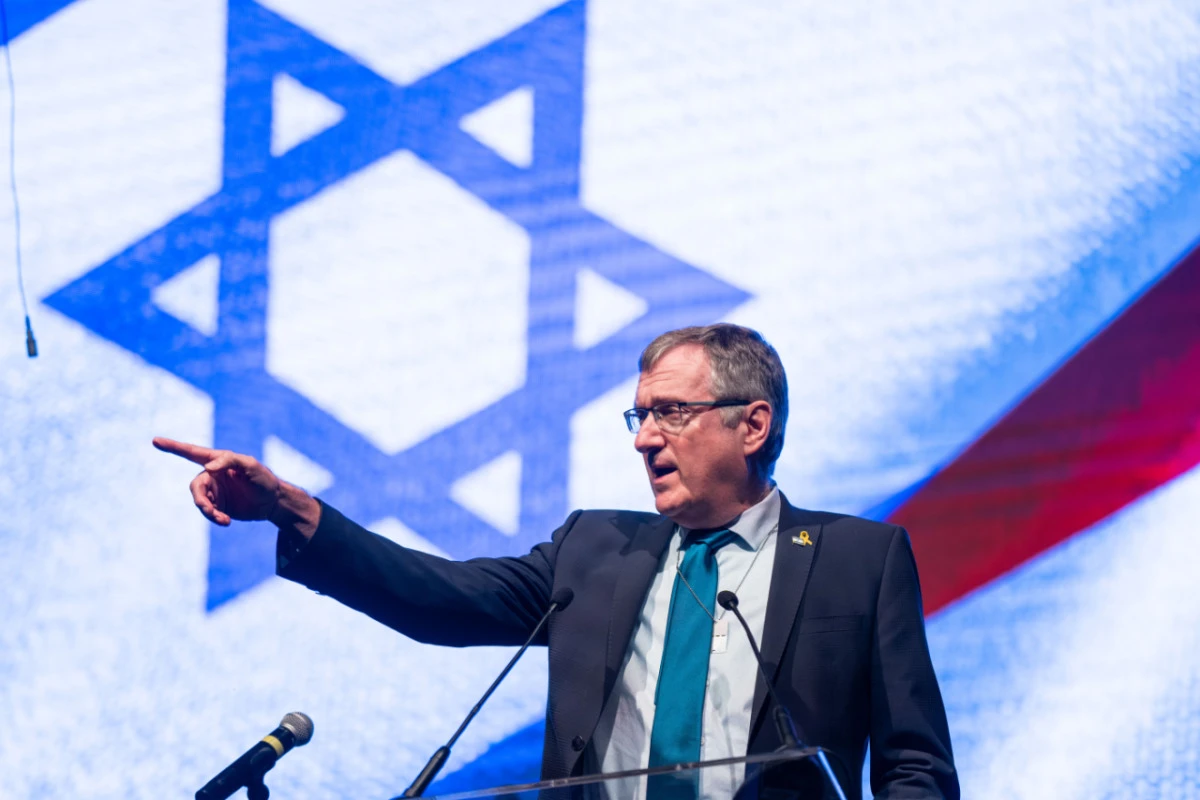 Israels Botschafter zeigt sich alarmiert