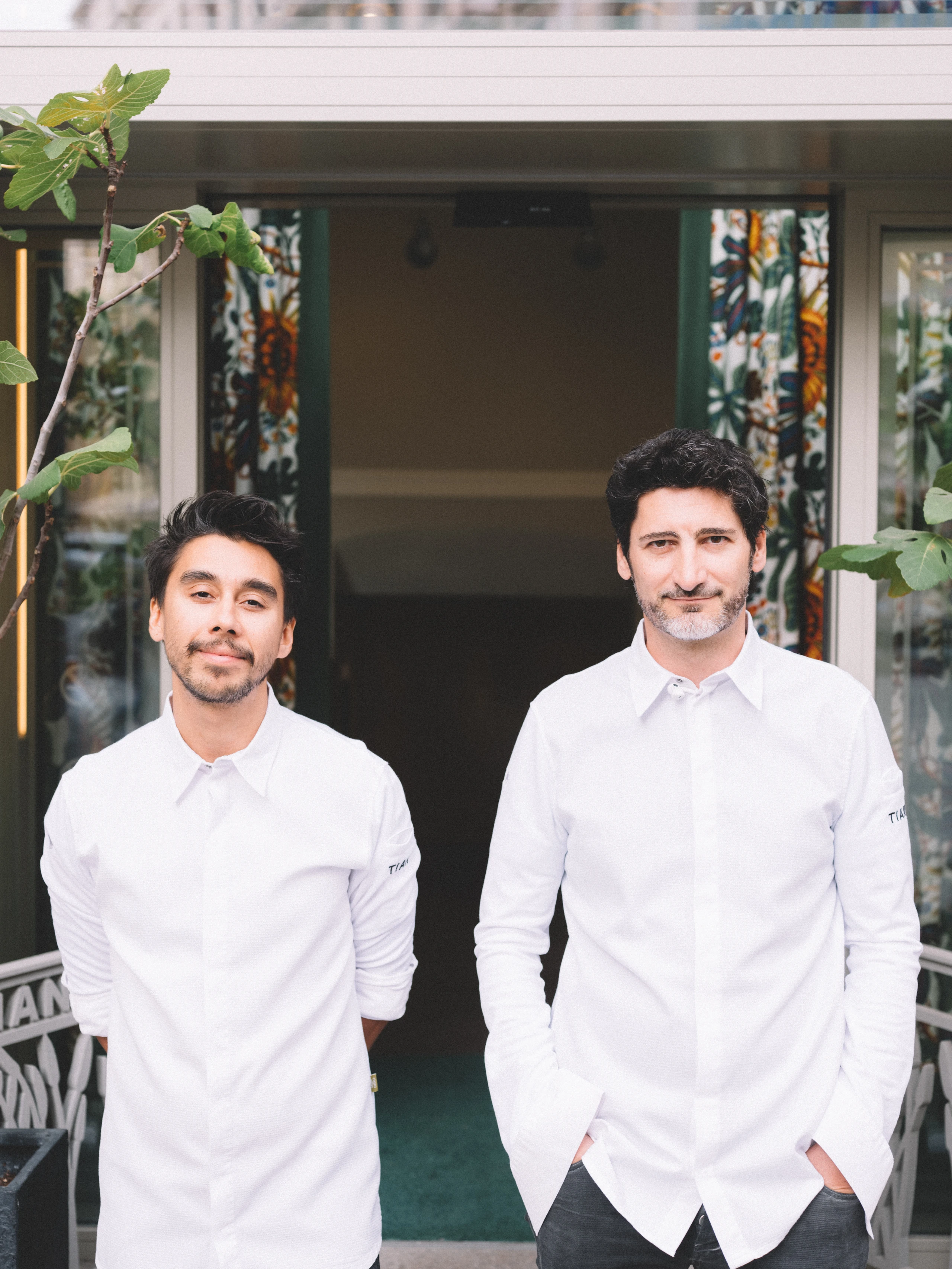 © Ingo Pertramer Blurred image background