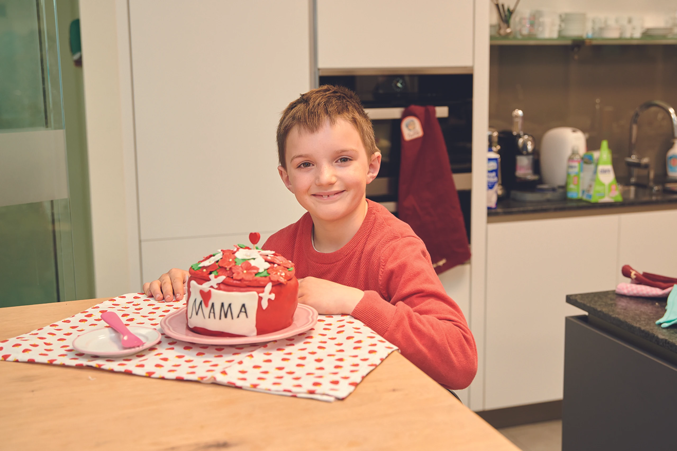 © Beigestellt Blurred image background