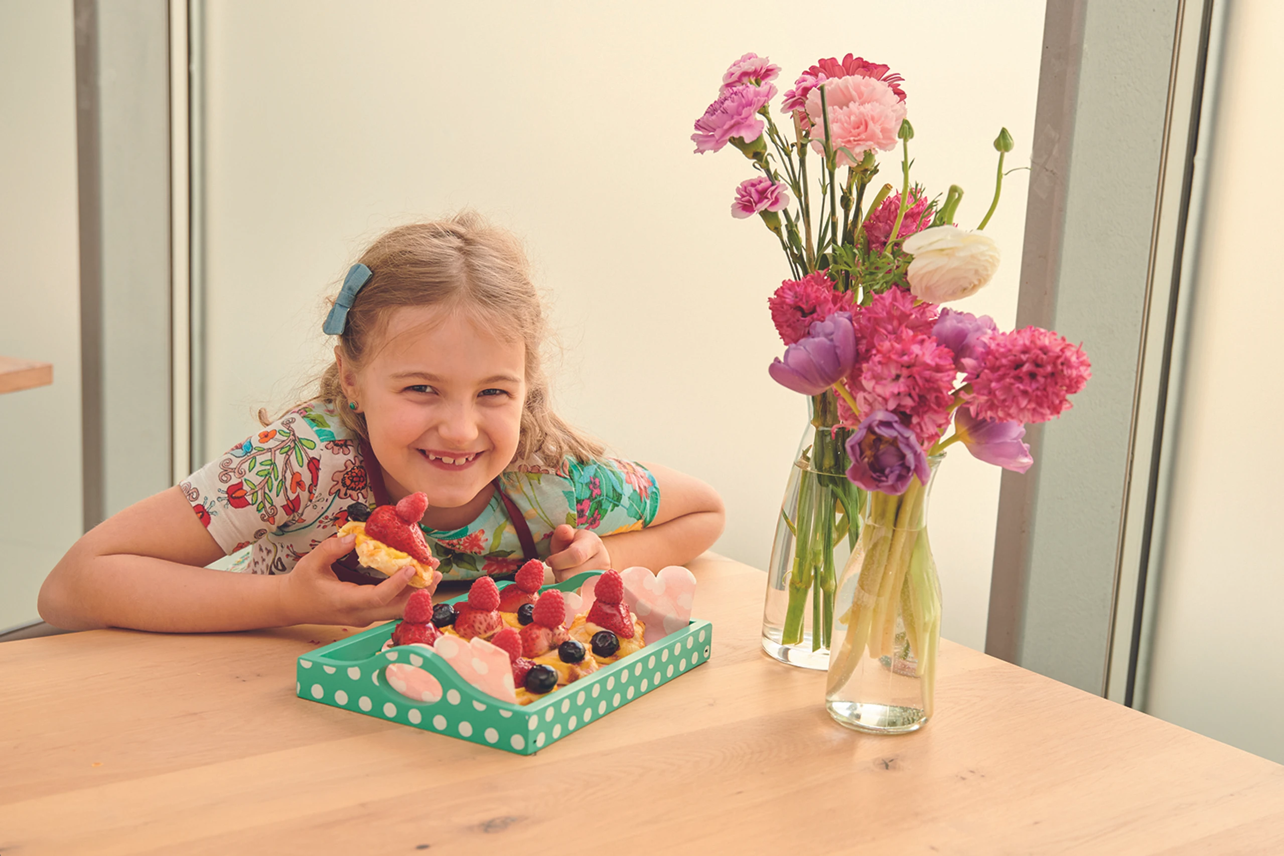 © Beigestellt Blurred image background