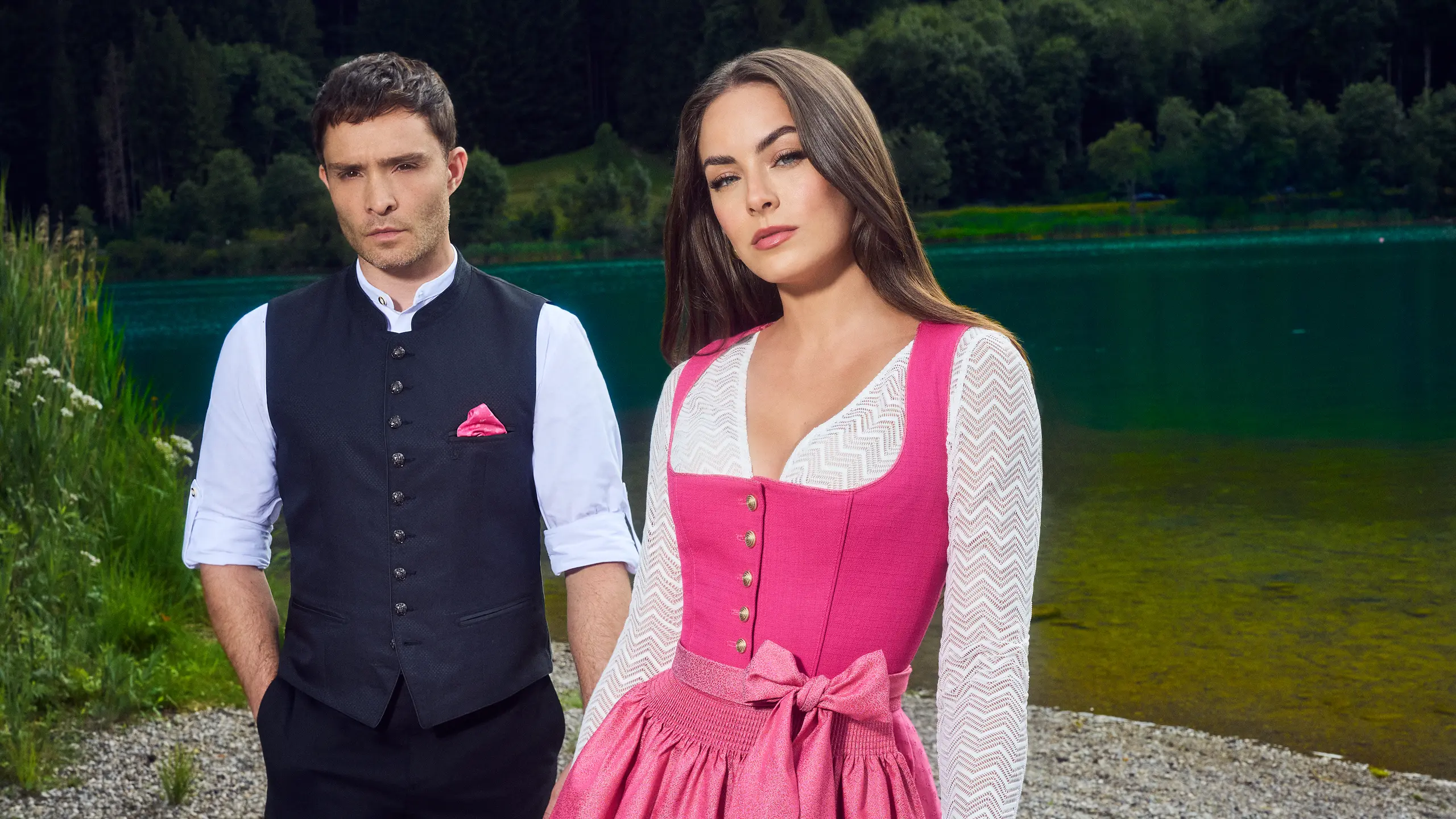 Mann und Frau in Tracht