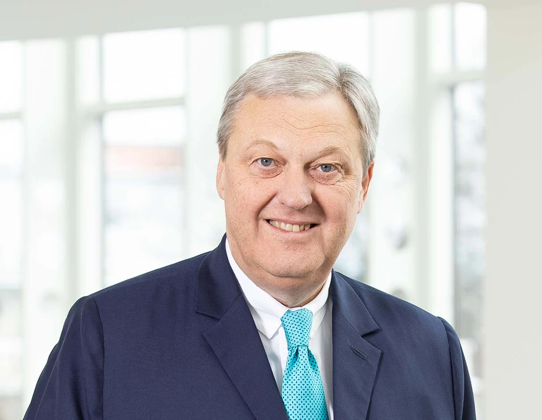 Investieren leicht gemacht? Wir begleiten Sie – mit dem Brokerage-Service der BKS Bank.