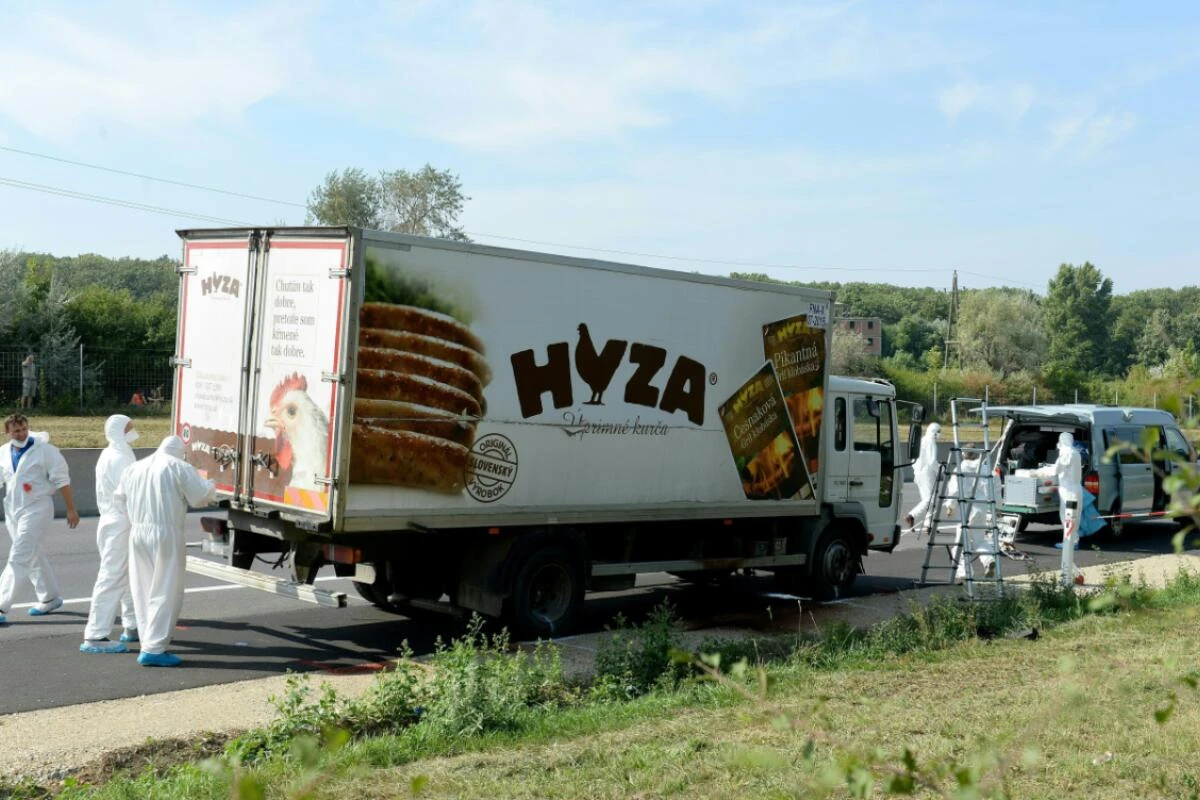 71 Flüchtlinge waren im luftdicht verschlossenen Laderaum erstickt.