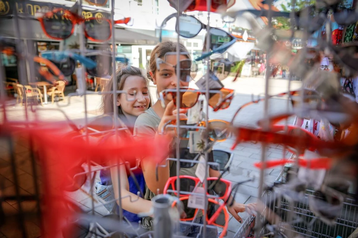 In der Volksschule beginnen Kinder, sich selbst zu verabreden