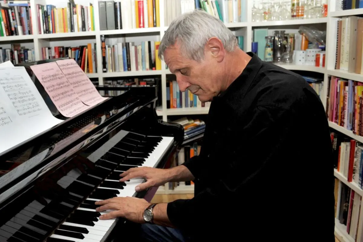 ++ ARCHIVBILD ++ Dem 78-Jährigen sind nur mehr "ganz einfache Melodien" möglich