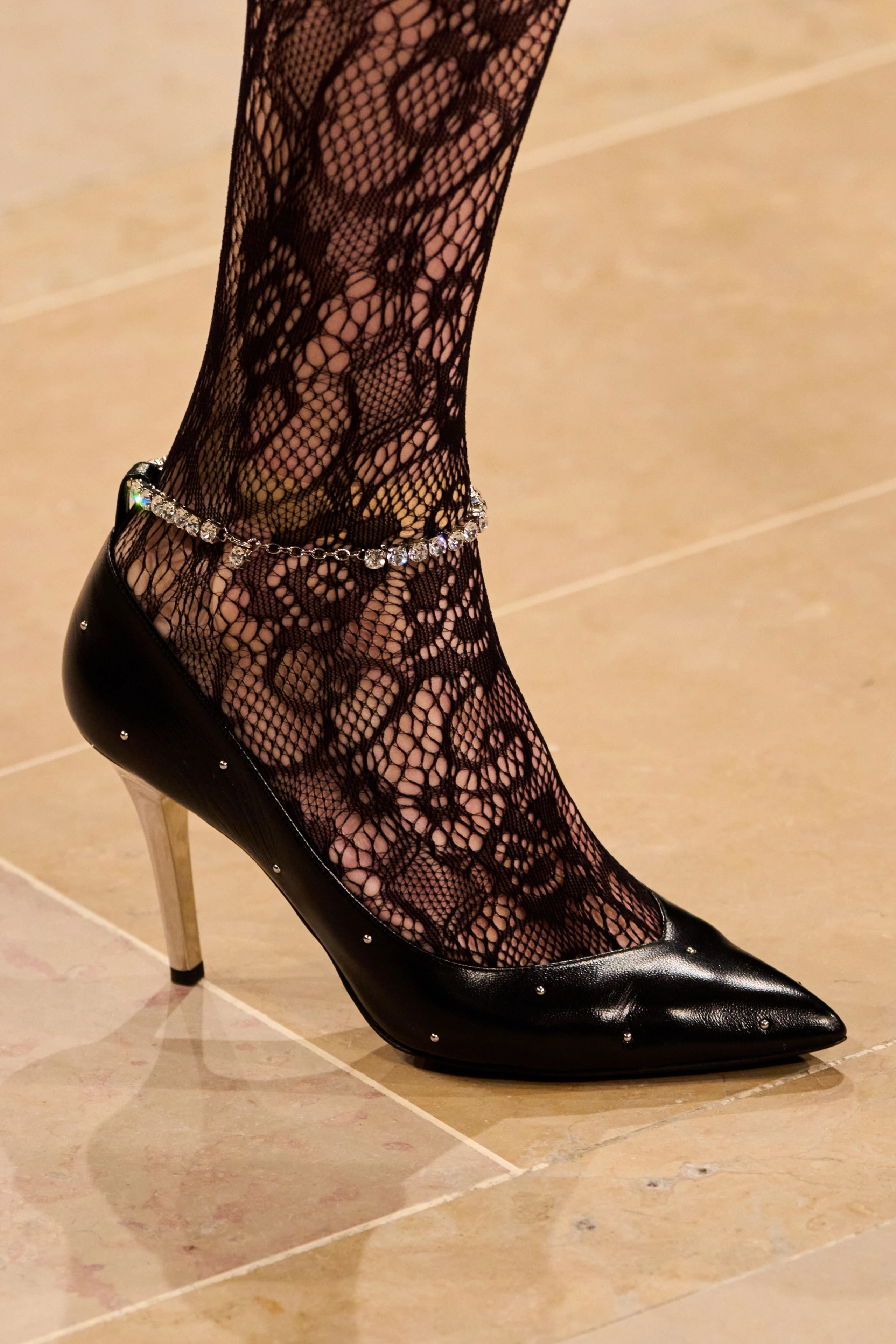 © Launchmetrics Blurred image background