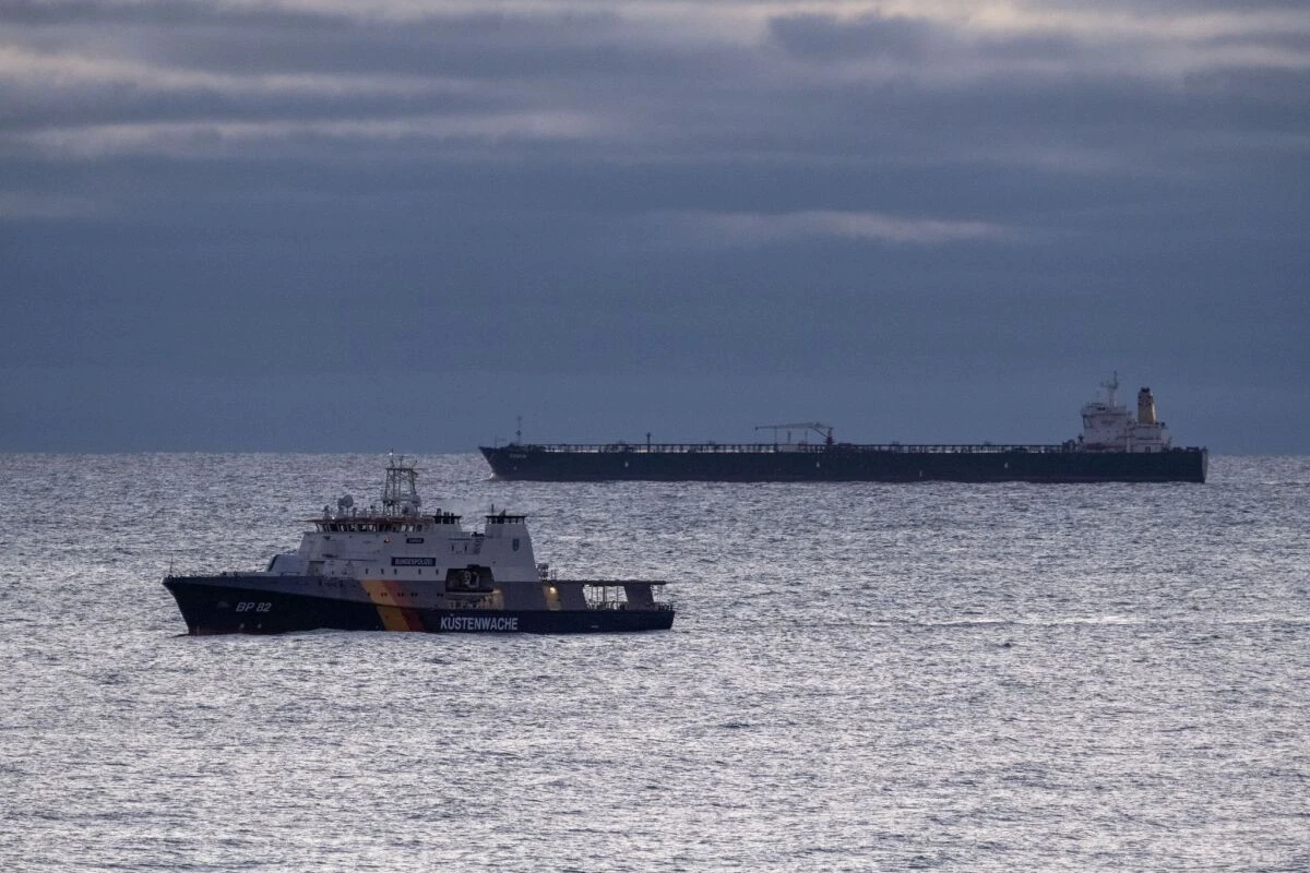 600.000 Fass Schweröl vom Hafen Tartus aus verschifft