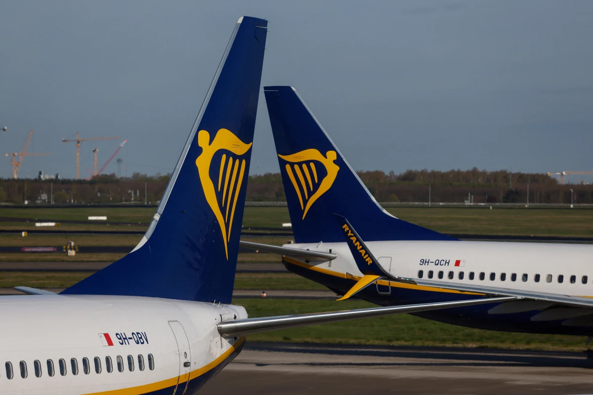 Ryanair zahlt Prämie für das Entdecken von zu großem Gepäck