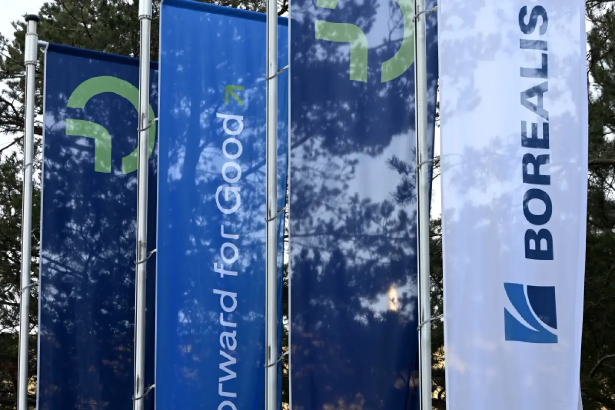 © APA/HARALD SCHNEIDER Neue Fabrik für maßgeschneiderte Kunststoffmischungen wird gebaut