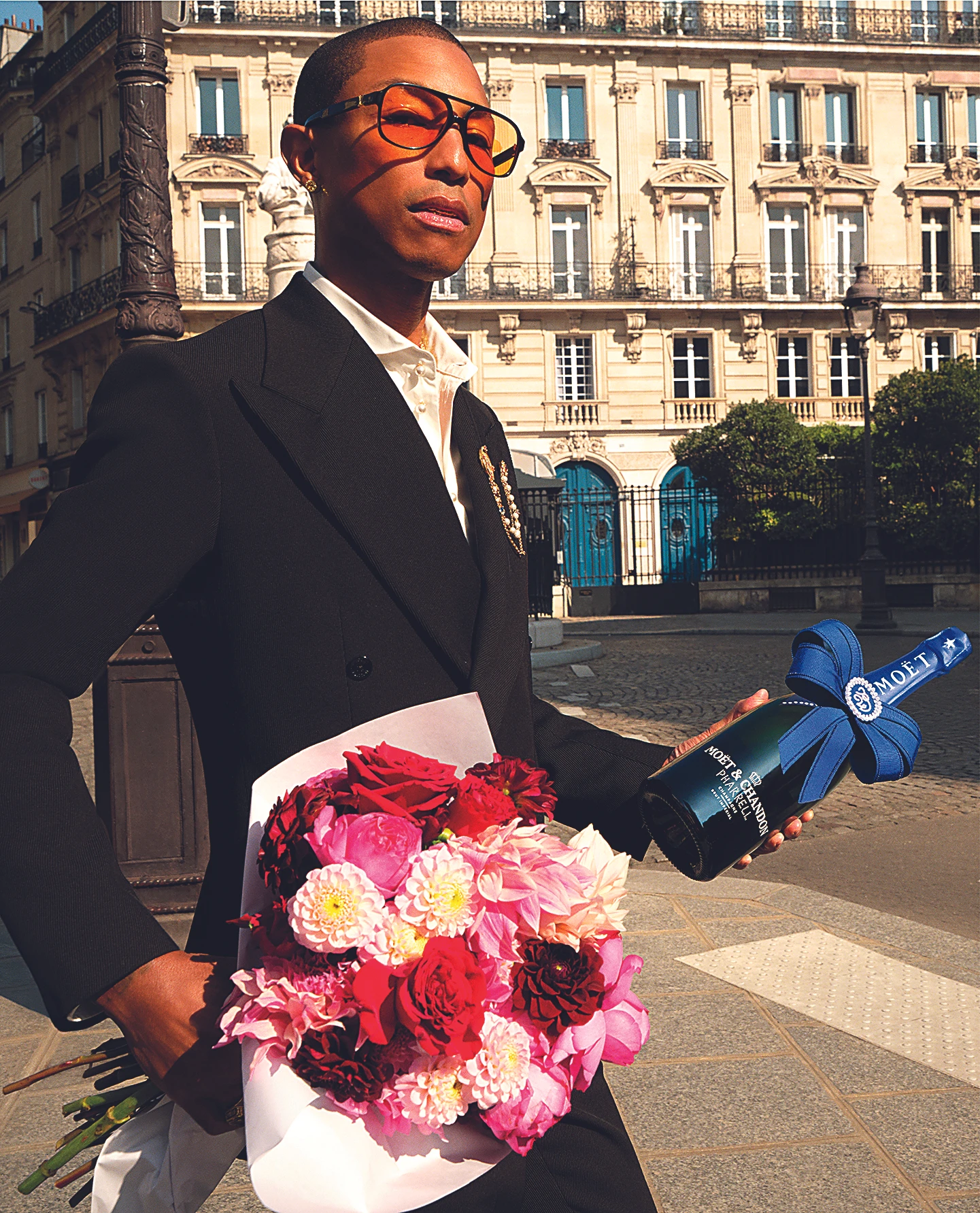 © Anthony Seklaoui Blurred image background