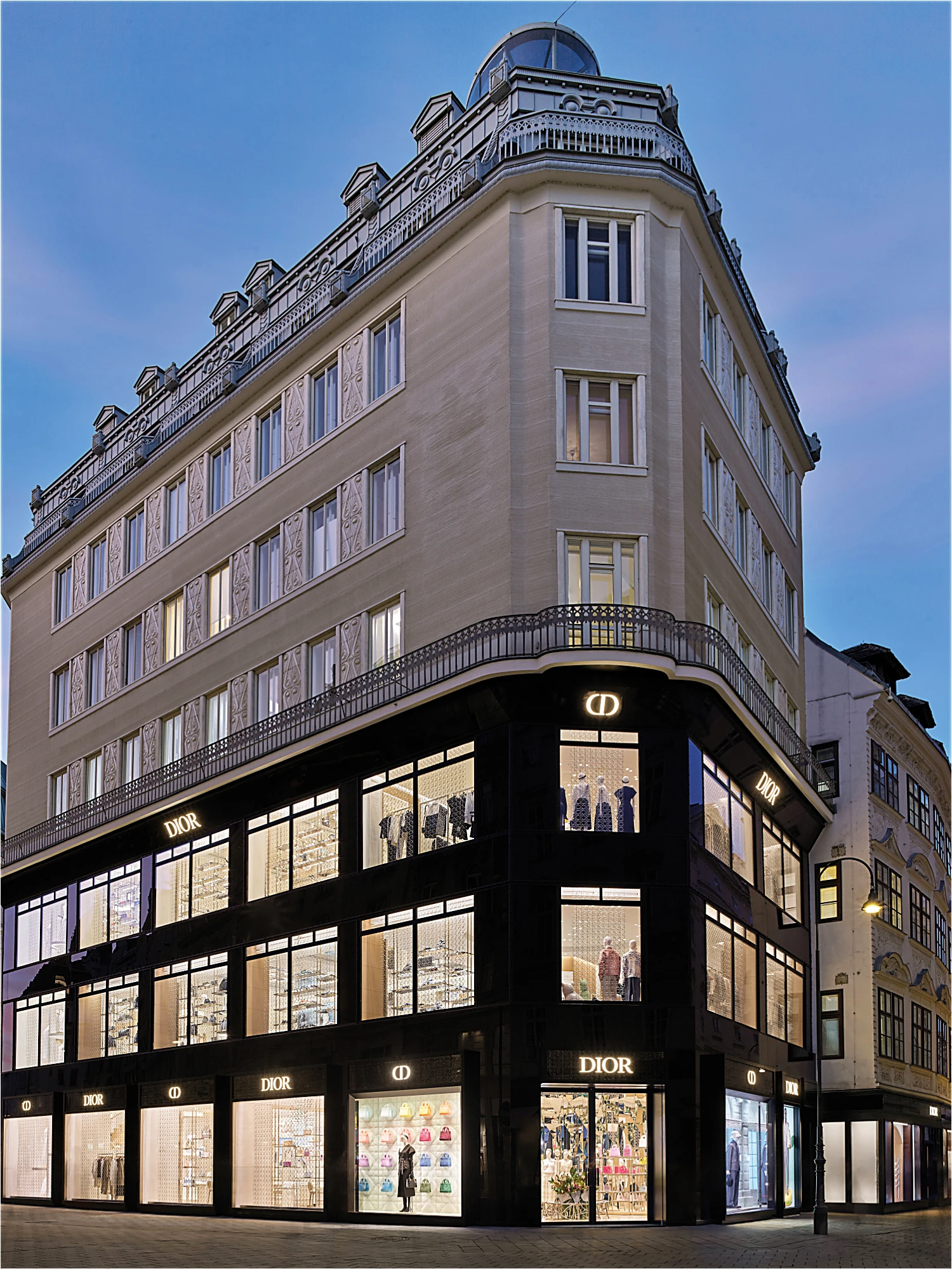 DIOR eröffnet seine spektakuläre Maison in Wien