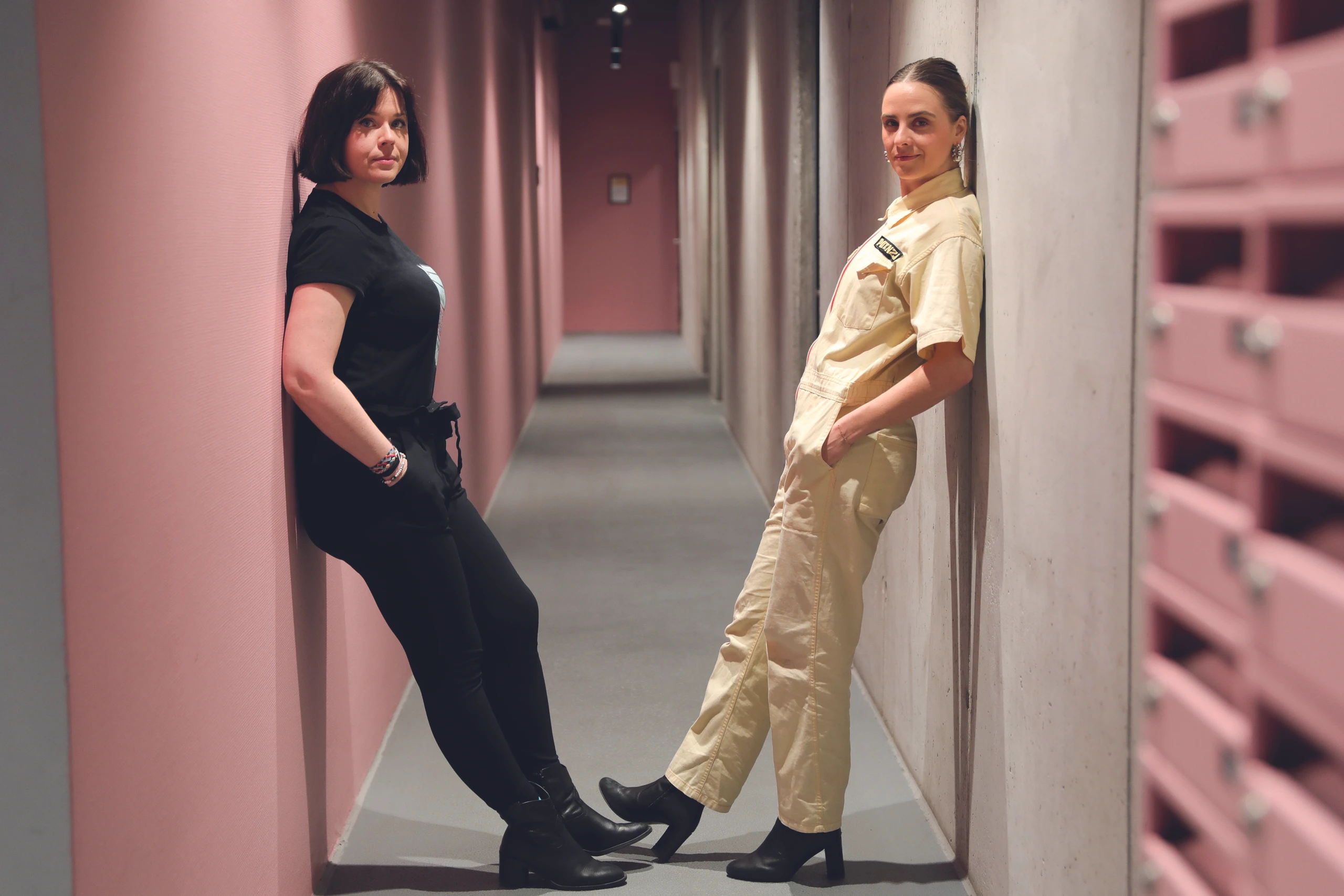 Mareike Fallwickl und Eva Reisinger