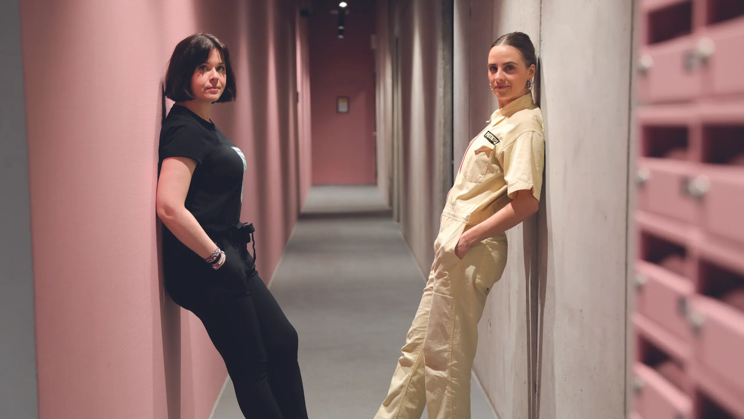 Mareike Fallwickl und Eva Reisinger