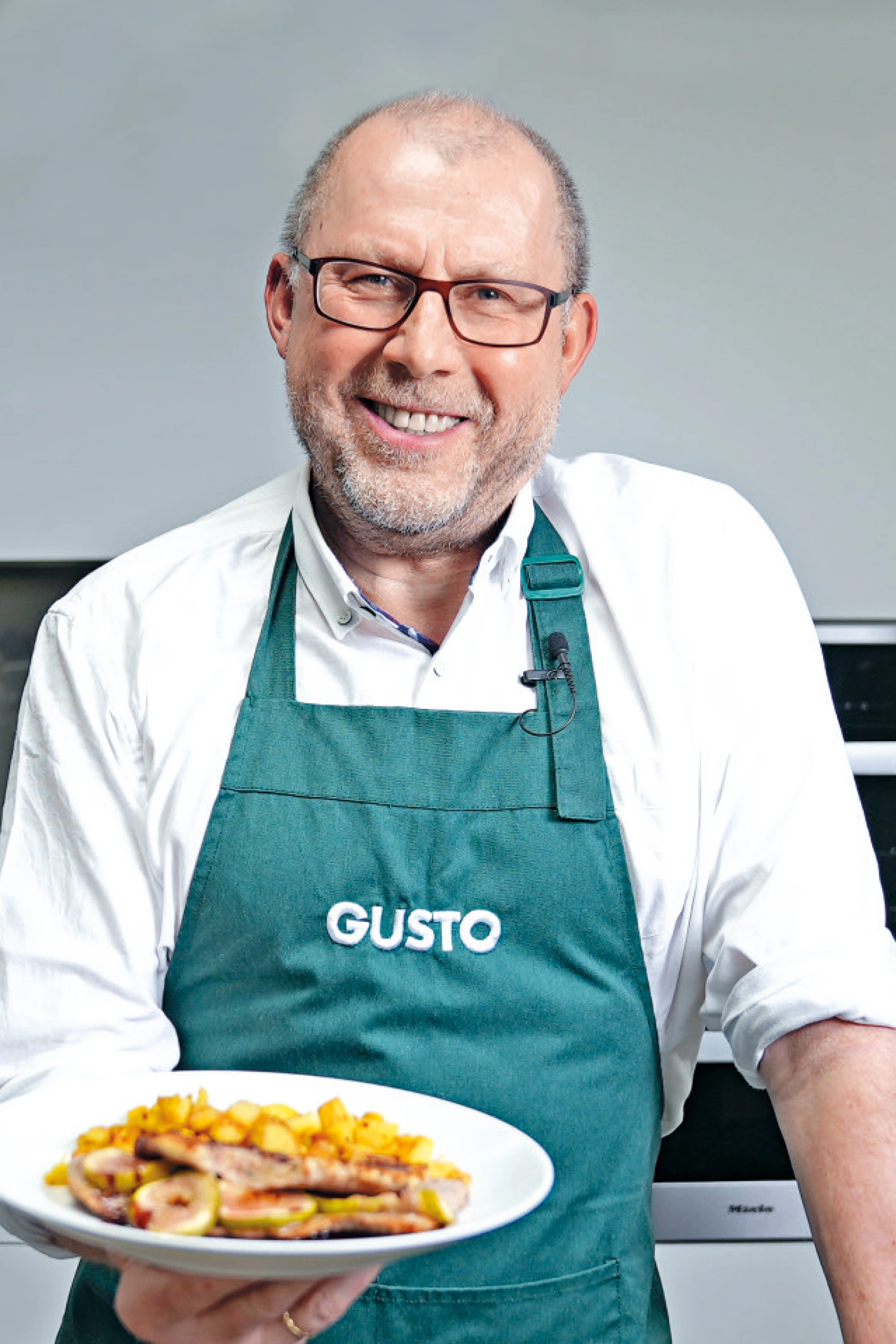 Schinkenrollen mit Kräutertopfenfülle und Gemüse-Mayonnaise • Rezept Schinkenrollen mit Kräutertopfenfülle und Gemüse-Mayonnaise • Rezept