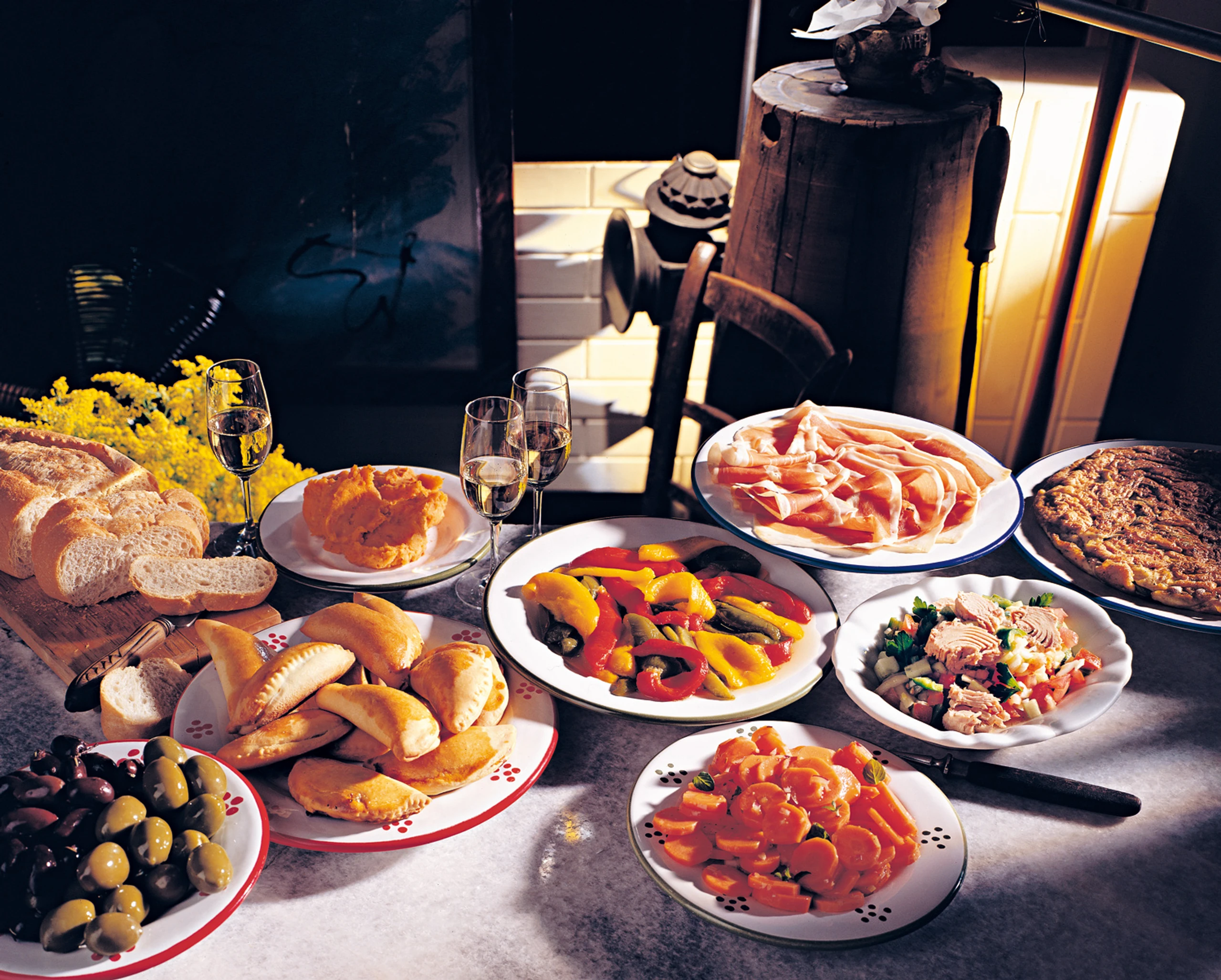 © GUSTO / Stefan Liewehr Blurred image background