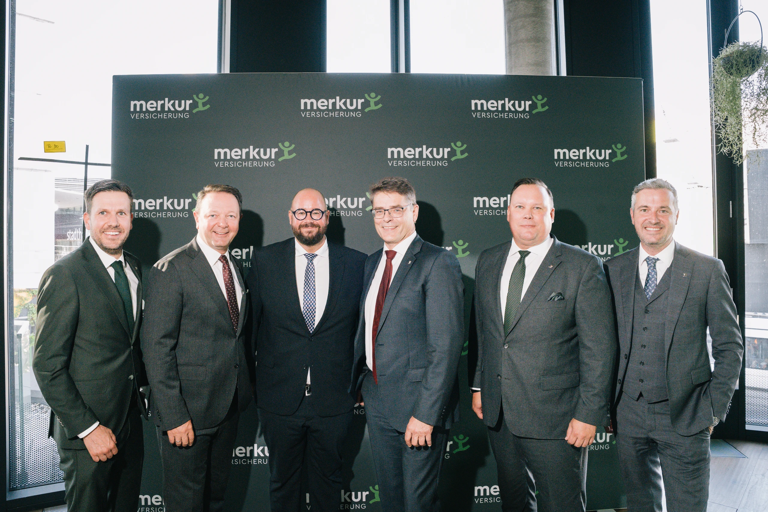 Steirisches Landeswappen für die Merkur Versicherung: Anerkennung für über 225 Jahre Engagement in der Steiermark