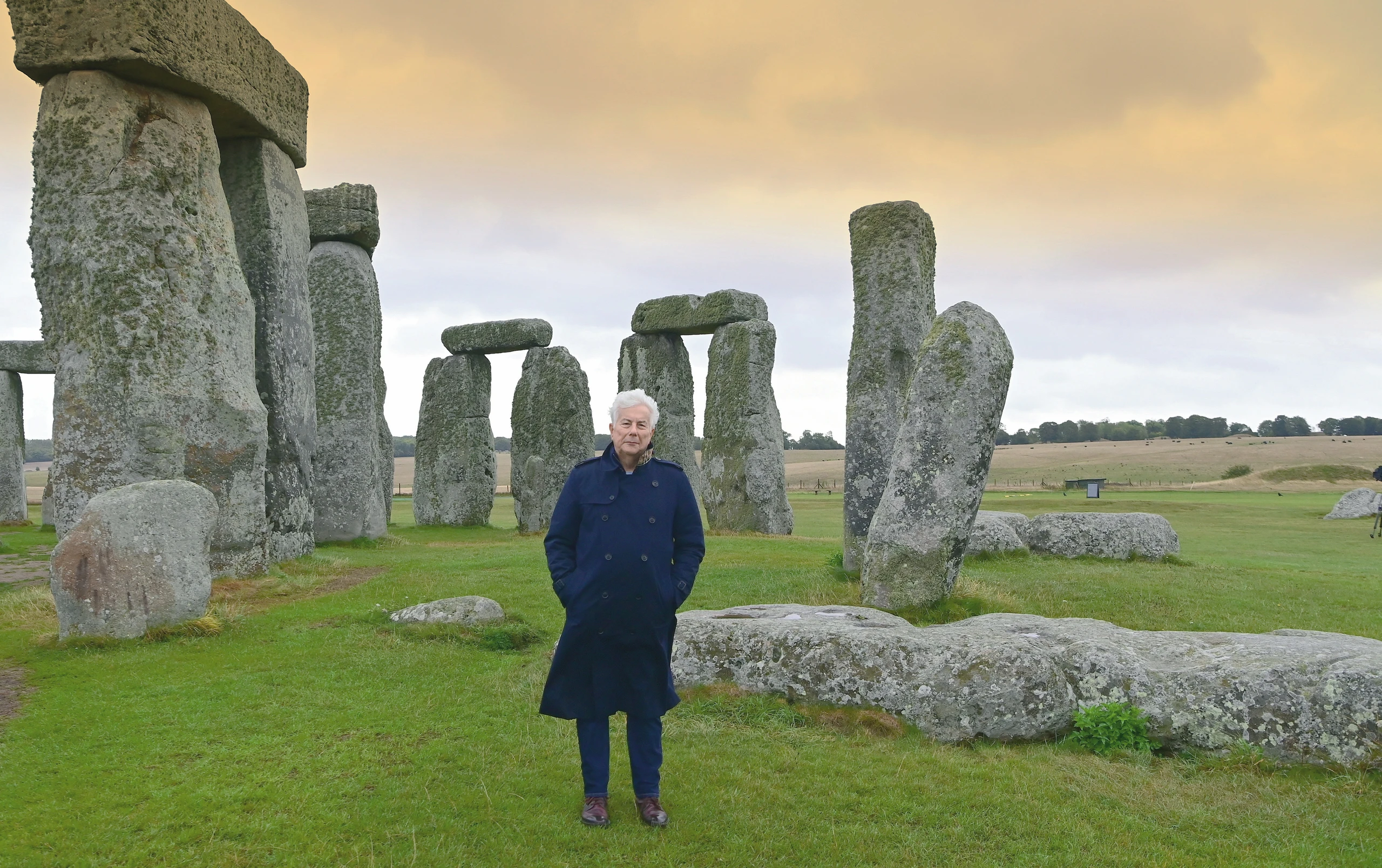 Ken Follett : „Krieg gab es vor der Zivilisation"