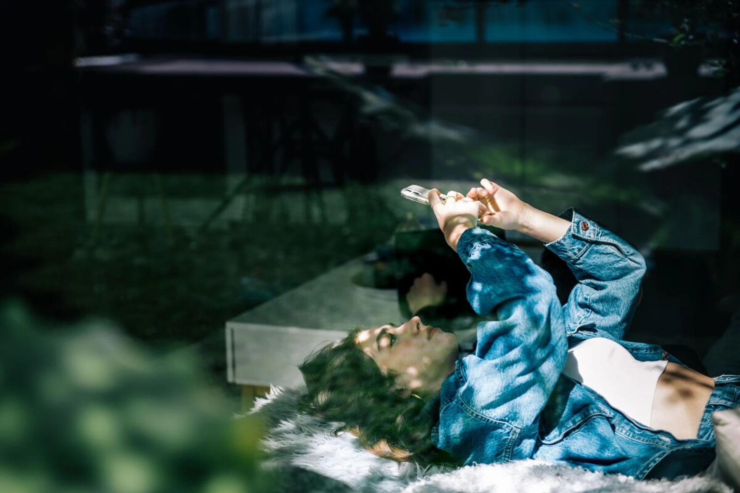 Beleidigungen und Ausschlüsse können schnell in Cybermobbing münden