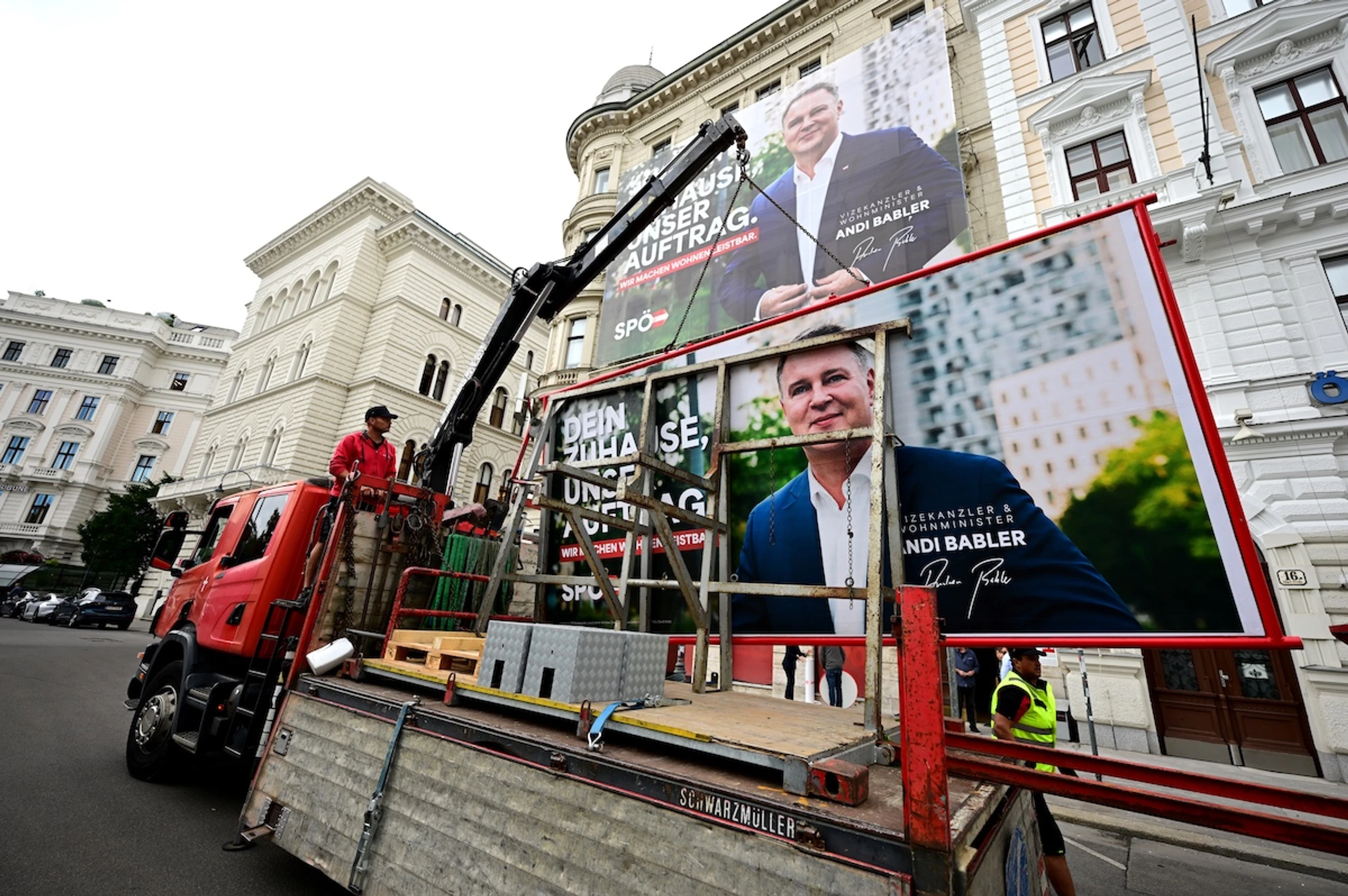 Politik Backstage: Die Entzauberung des roten Robin Hood