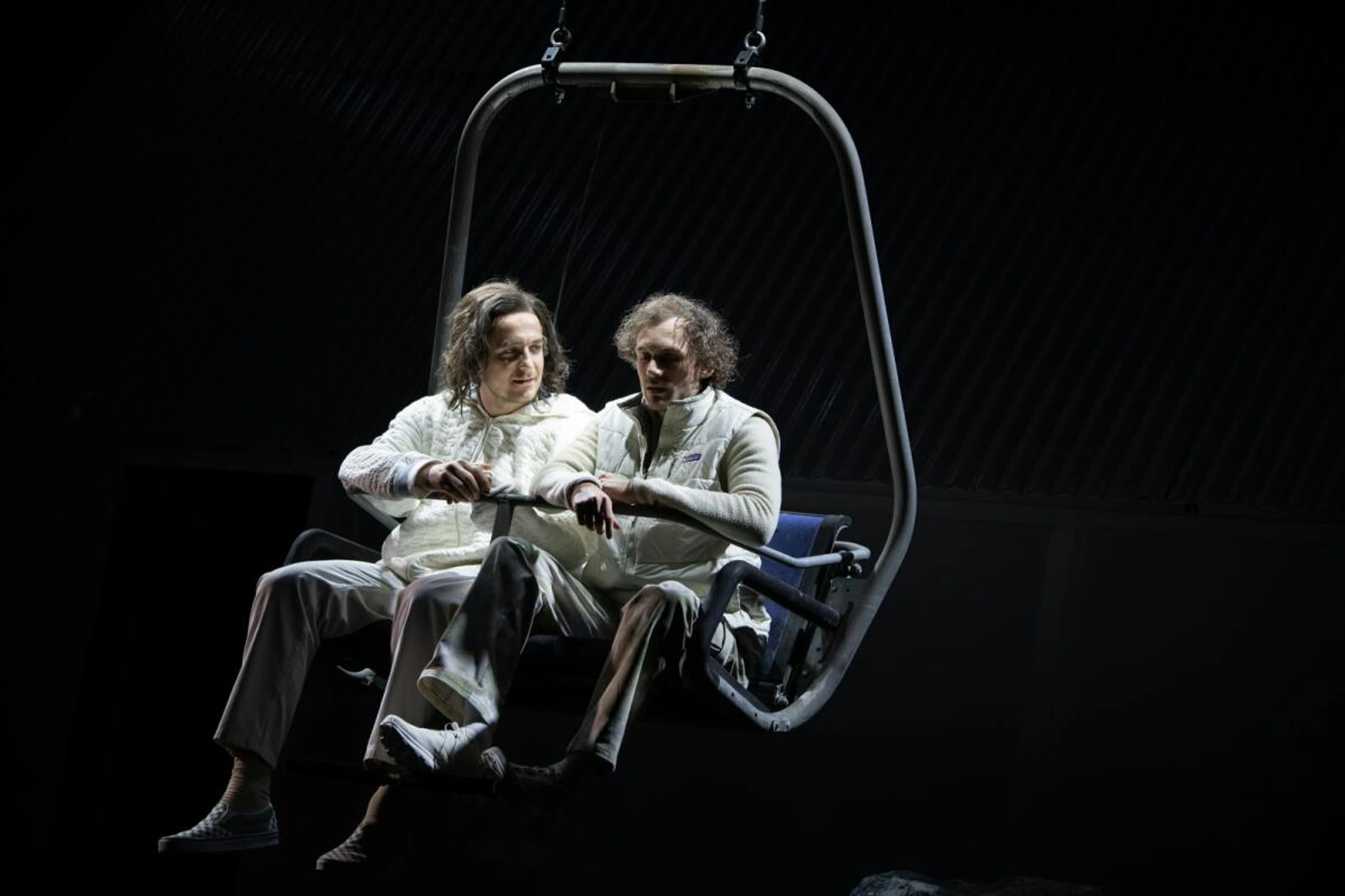 "Verschwinden in Lawinen" zeigte eine zerrissene Dorfgemeinschaft