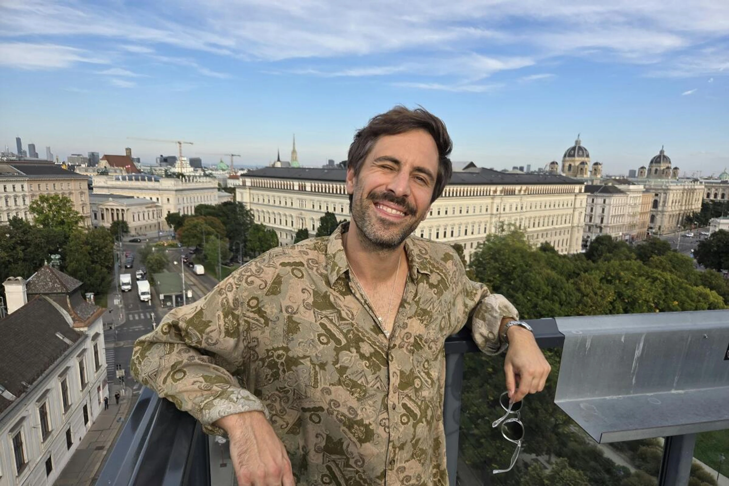 Max Giesinger entspannt in Wien: "geile Stadt"