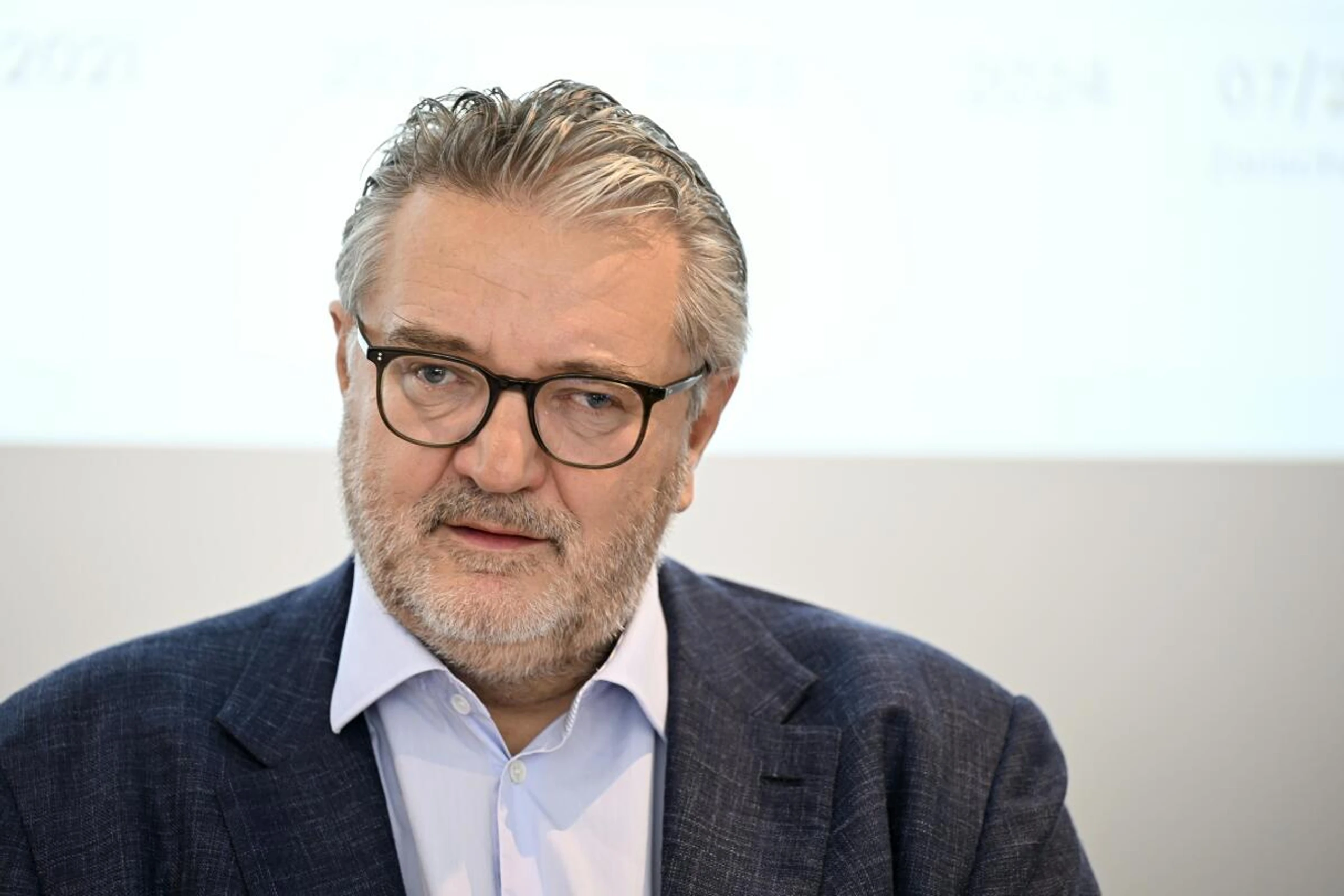 Eine genaue Evaluierung wird laut Hacker erst durchgeführt