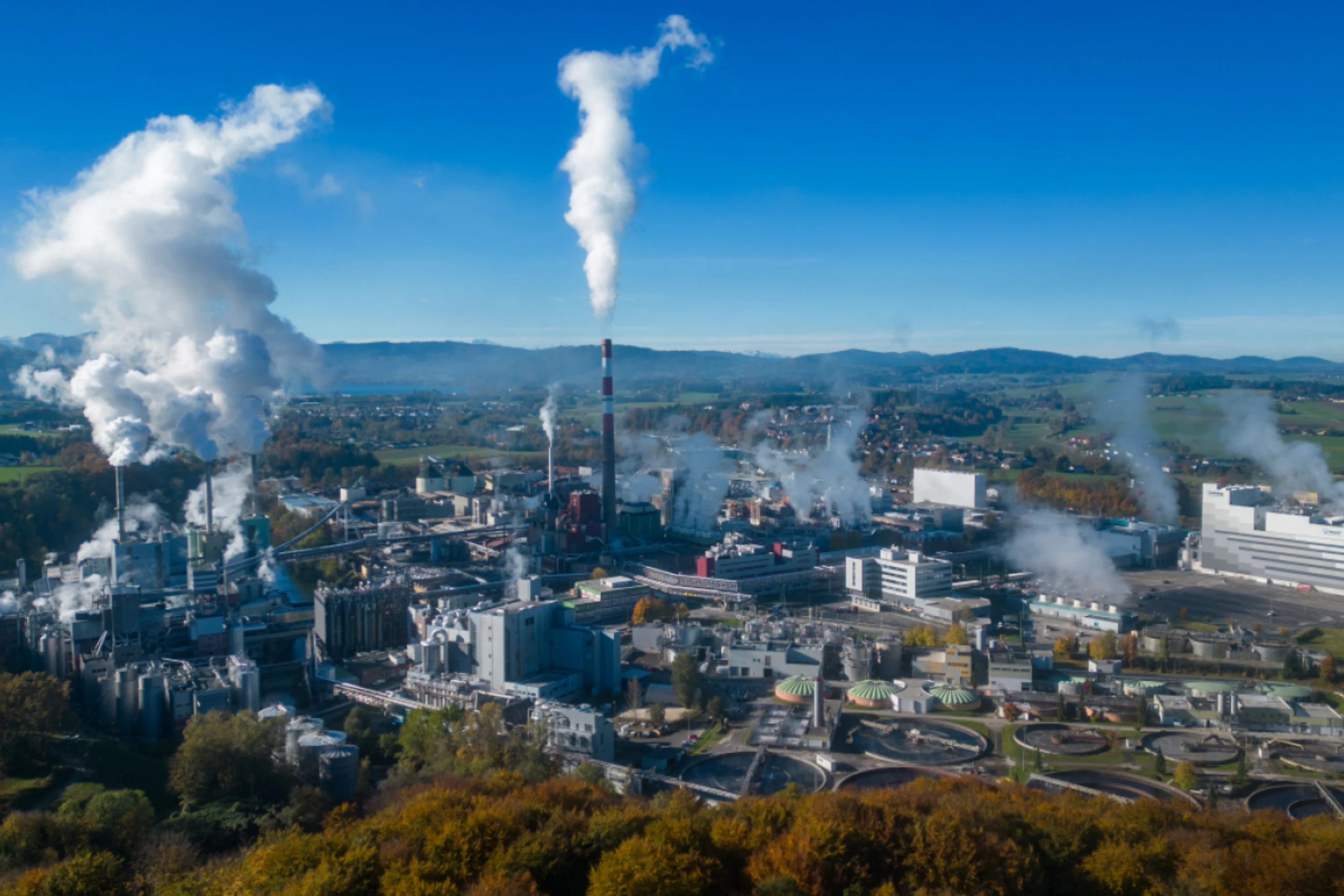 Lenzing-Aufsichtsratssitzung und ein Betriebsversammlung am Montag