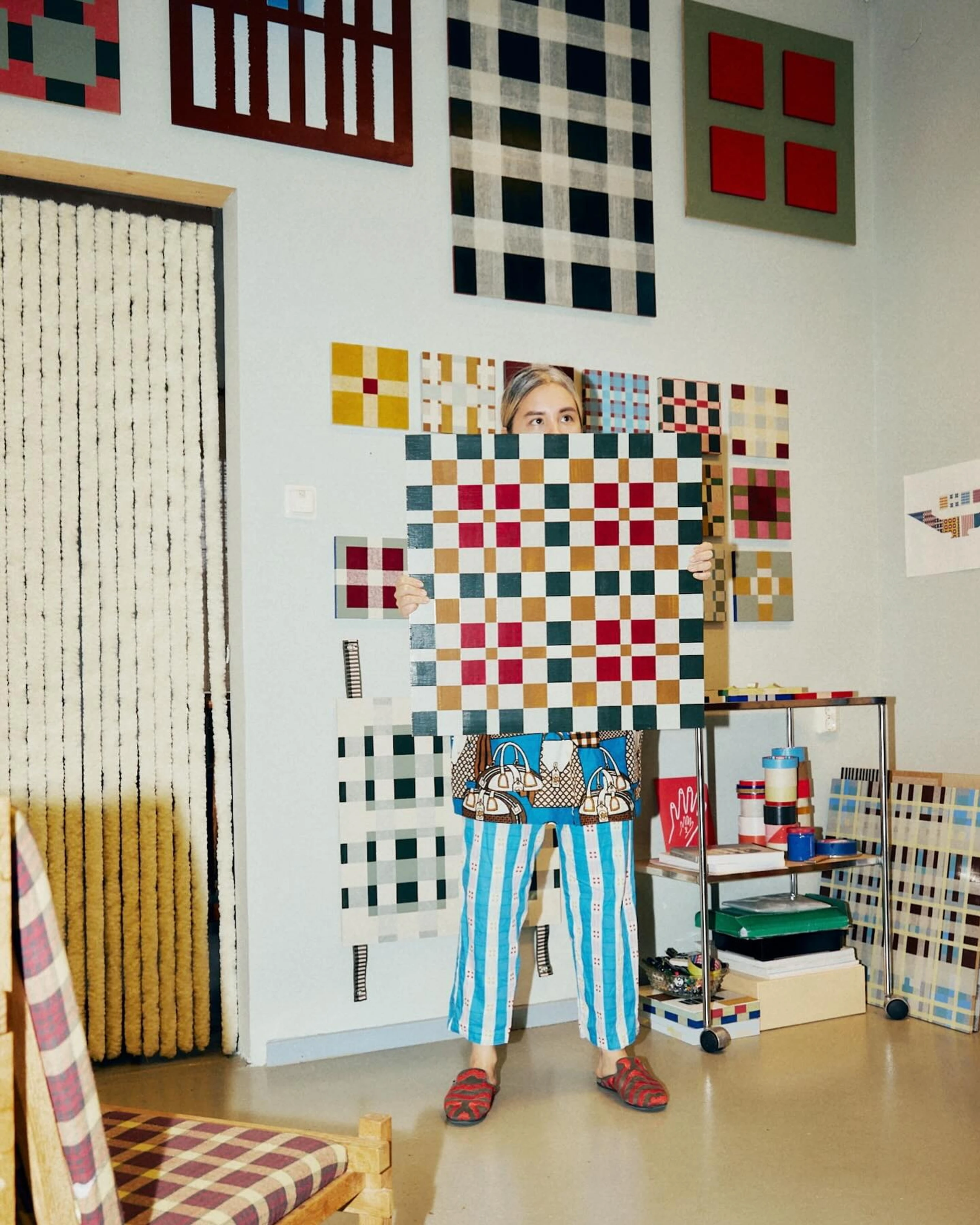 © Instagram / Evelina Kroon Blurred image background