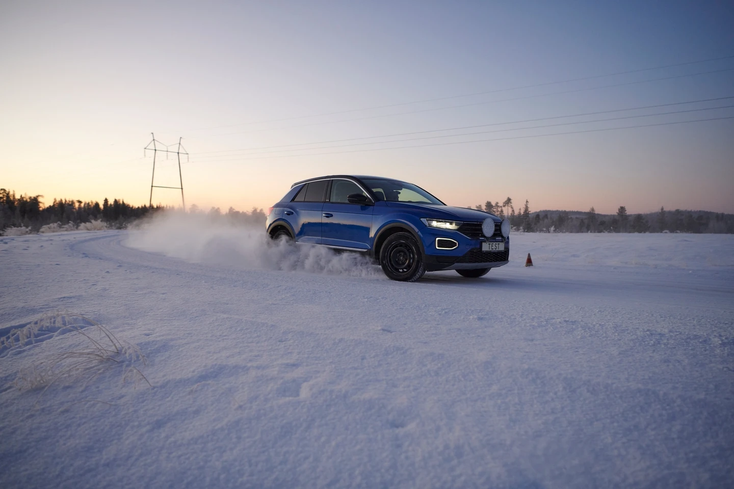 Winterreifen-Test 2025: Die besten (und schlechtesten) Modelle