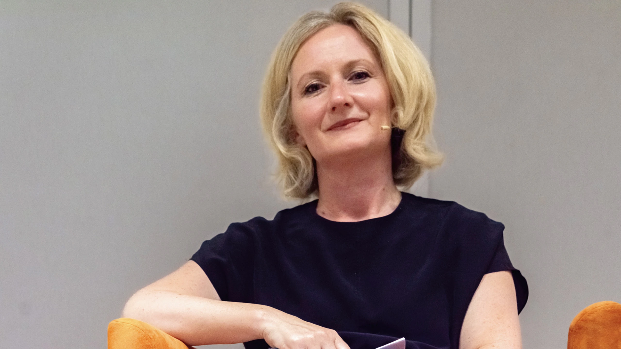 Barbara Tóth: „Politik und Medien muss man zusammendenken"