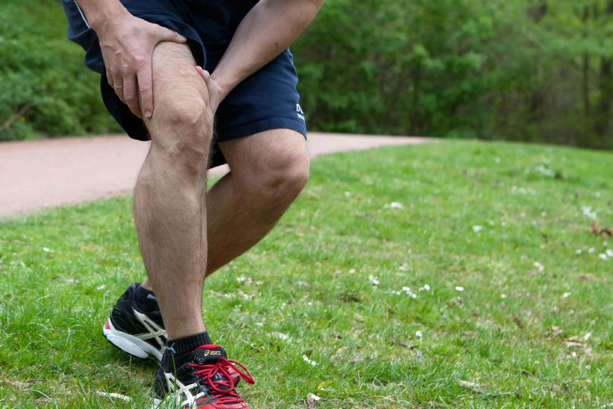 Knieschmerzen können viele Ursachen haben