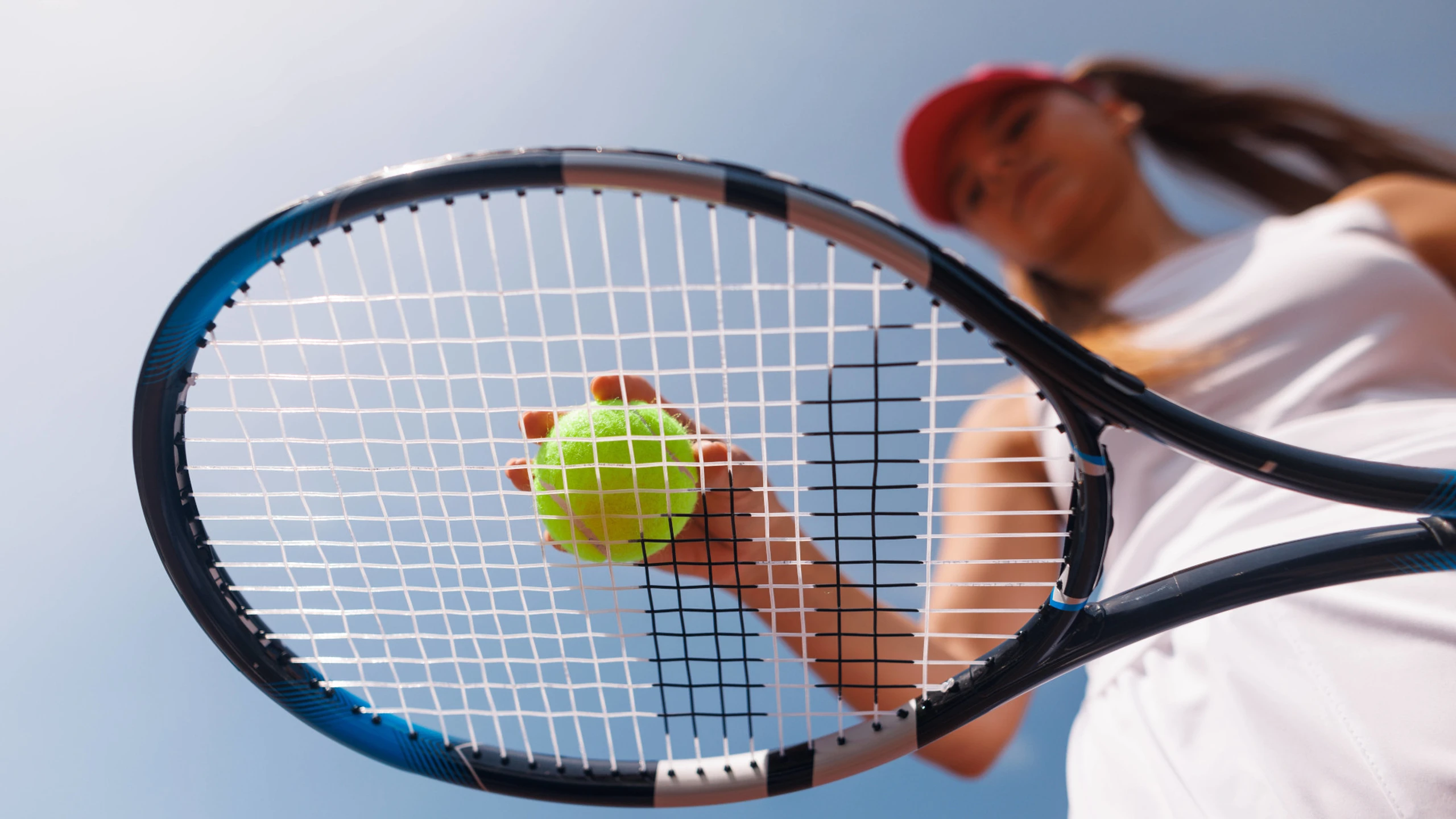 Der Schläger und seine Bespannung: Die Seele des Tennissports