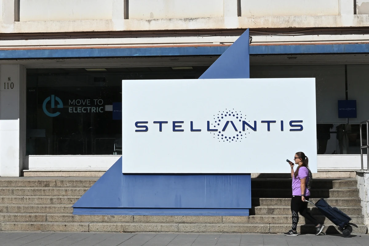 Fast die Hälfte der Stellantis-Belegschaft in Italien ist von Kurzarbeit betroffen