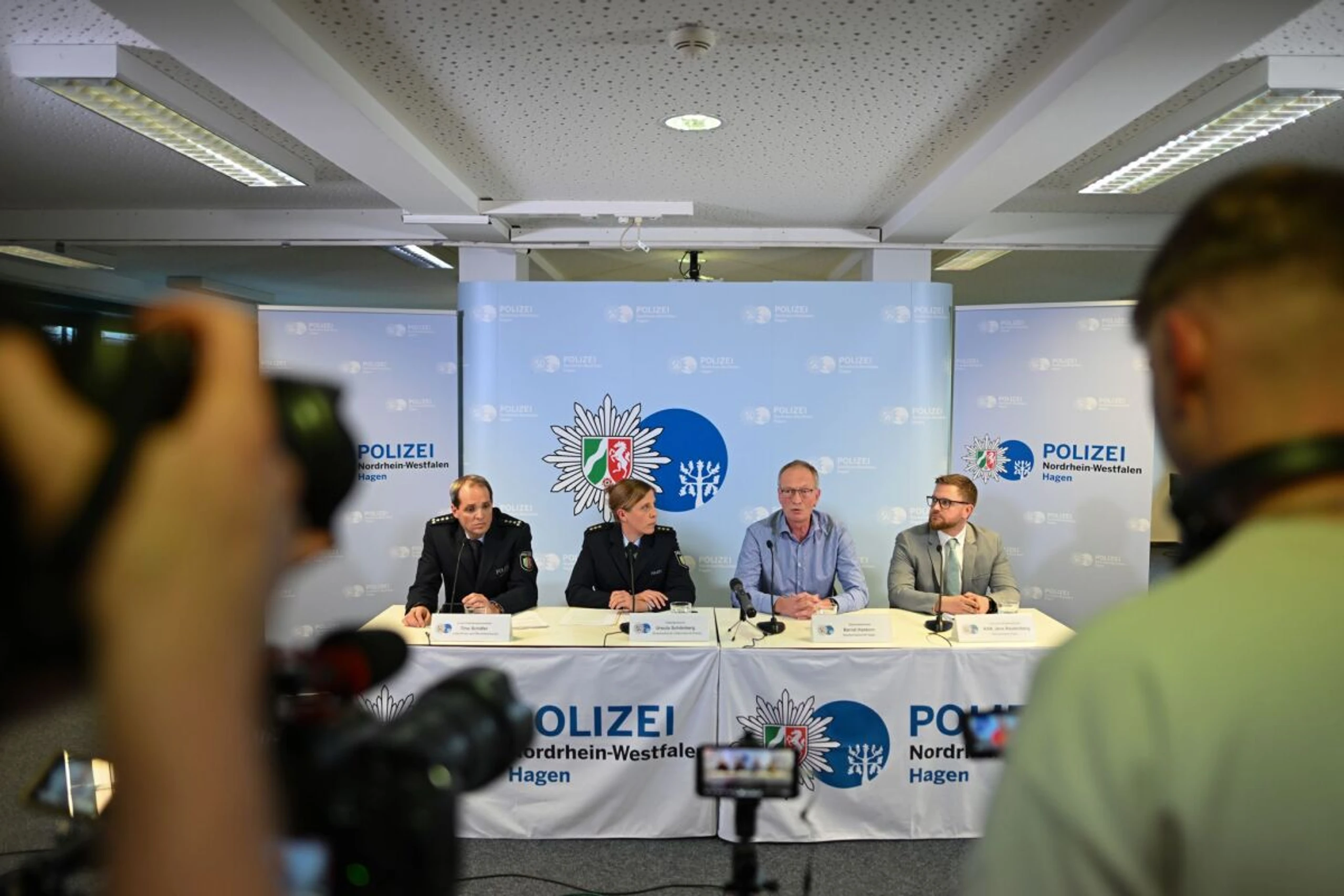 Pressekonferenz der Ermittler nach dem Messerangriff