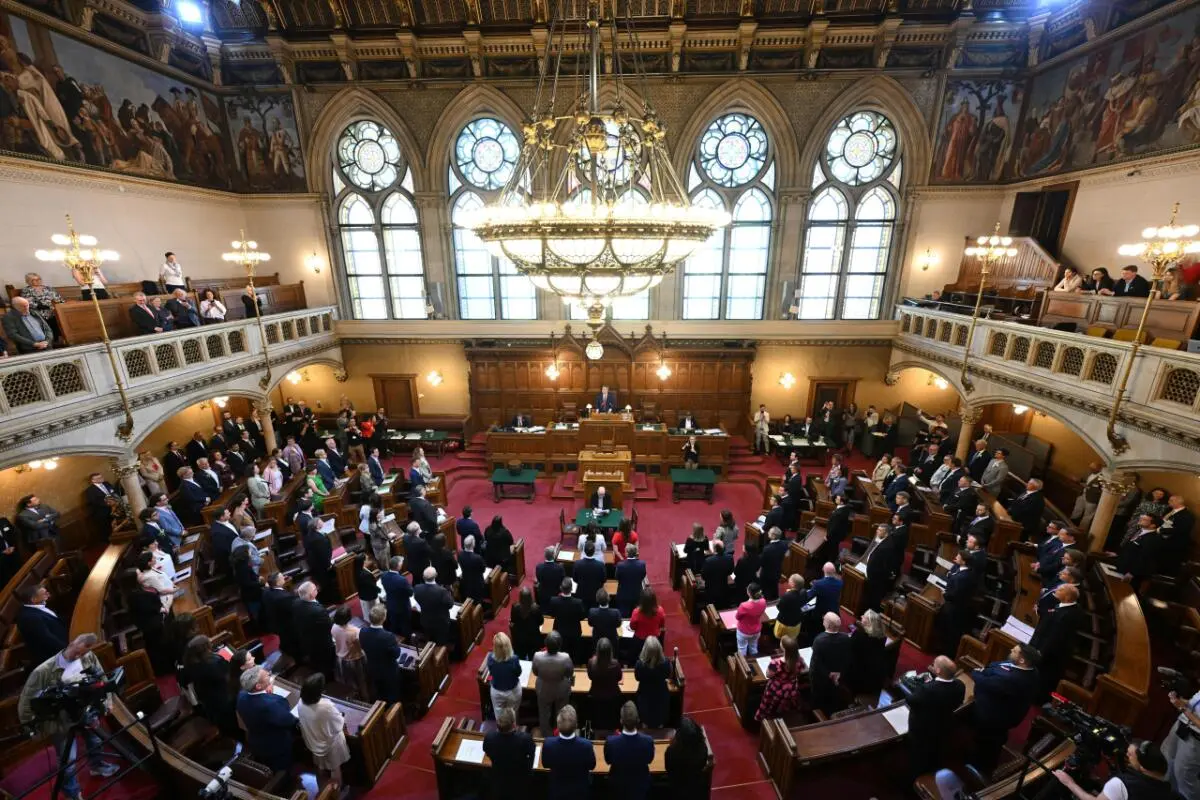 © APA/APA/HELMUT FOHRINGER/HELMUT FOHRINGER Budgetbeschluss im Gemeinderat am 17. Dezember